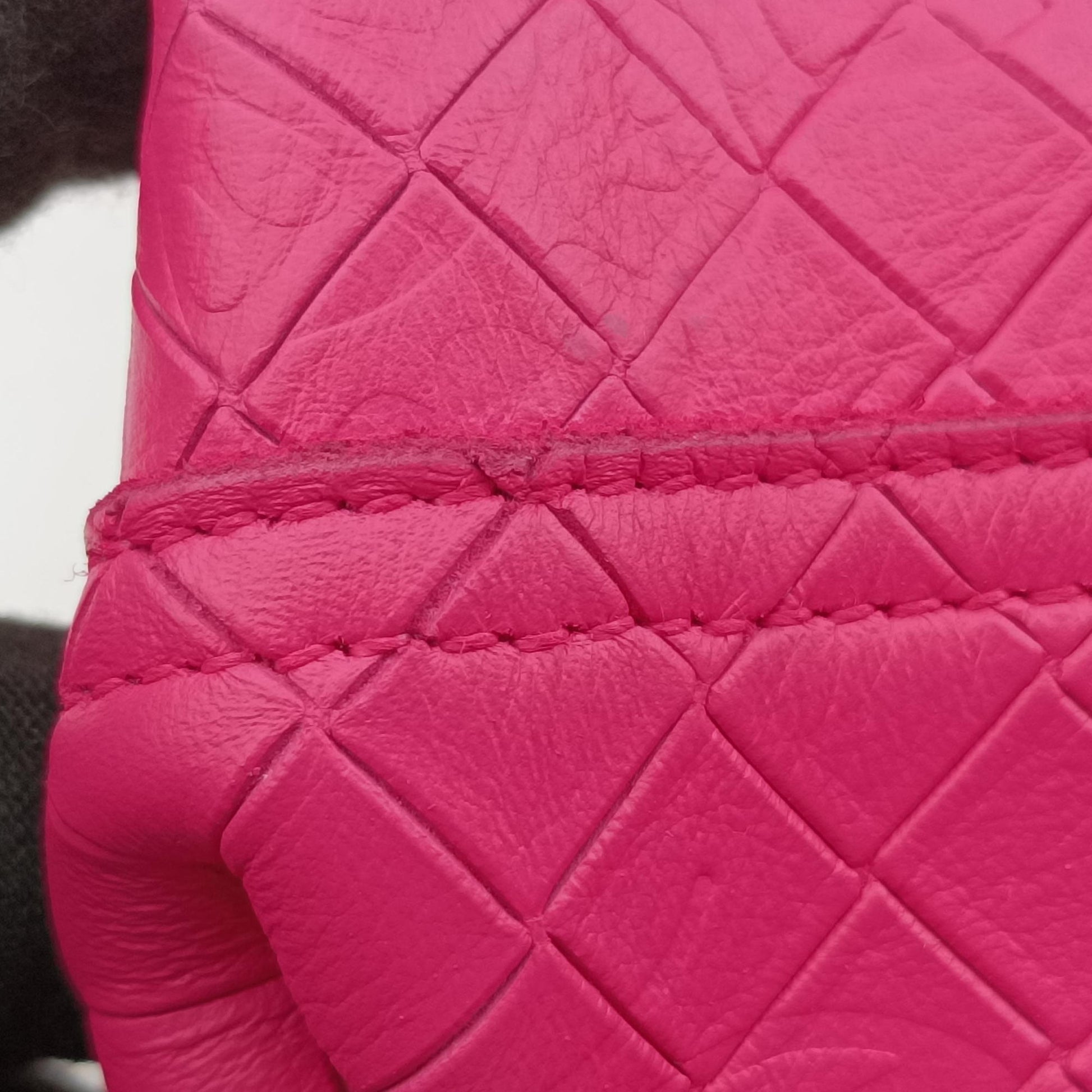 Intrecciato Rose lambskin B02127850Rイントレチャート ローズ レッド ラムスキン B02127850R