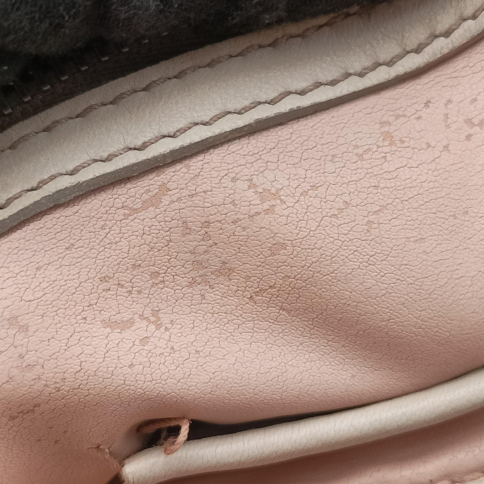 Gaufre Beige Nappa Leather 110ギャザー ベージュ ナッパレザー 110