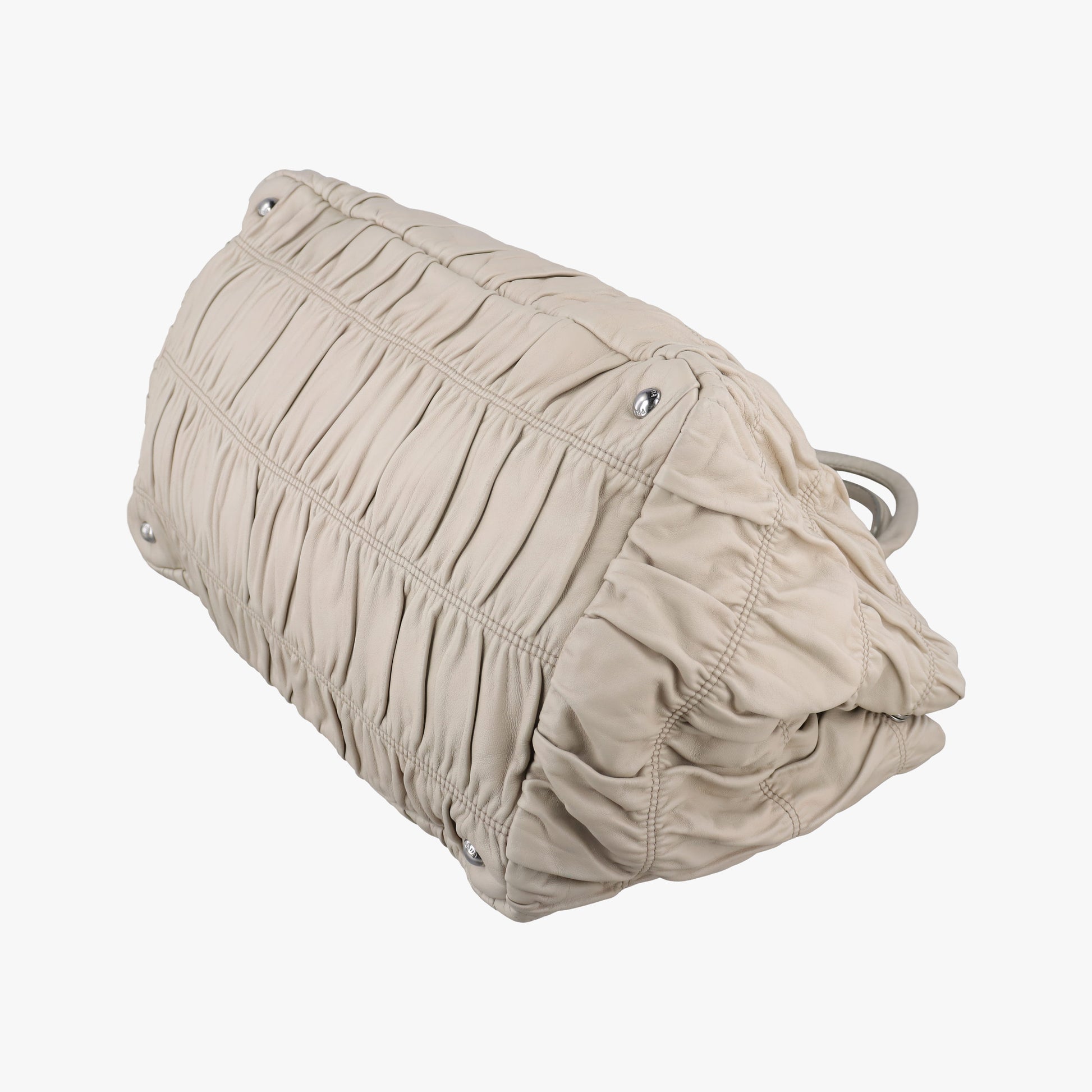 Gaufre Beige Nappa Leather 110ギャザー ベージュ ナッパレザー 110