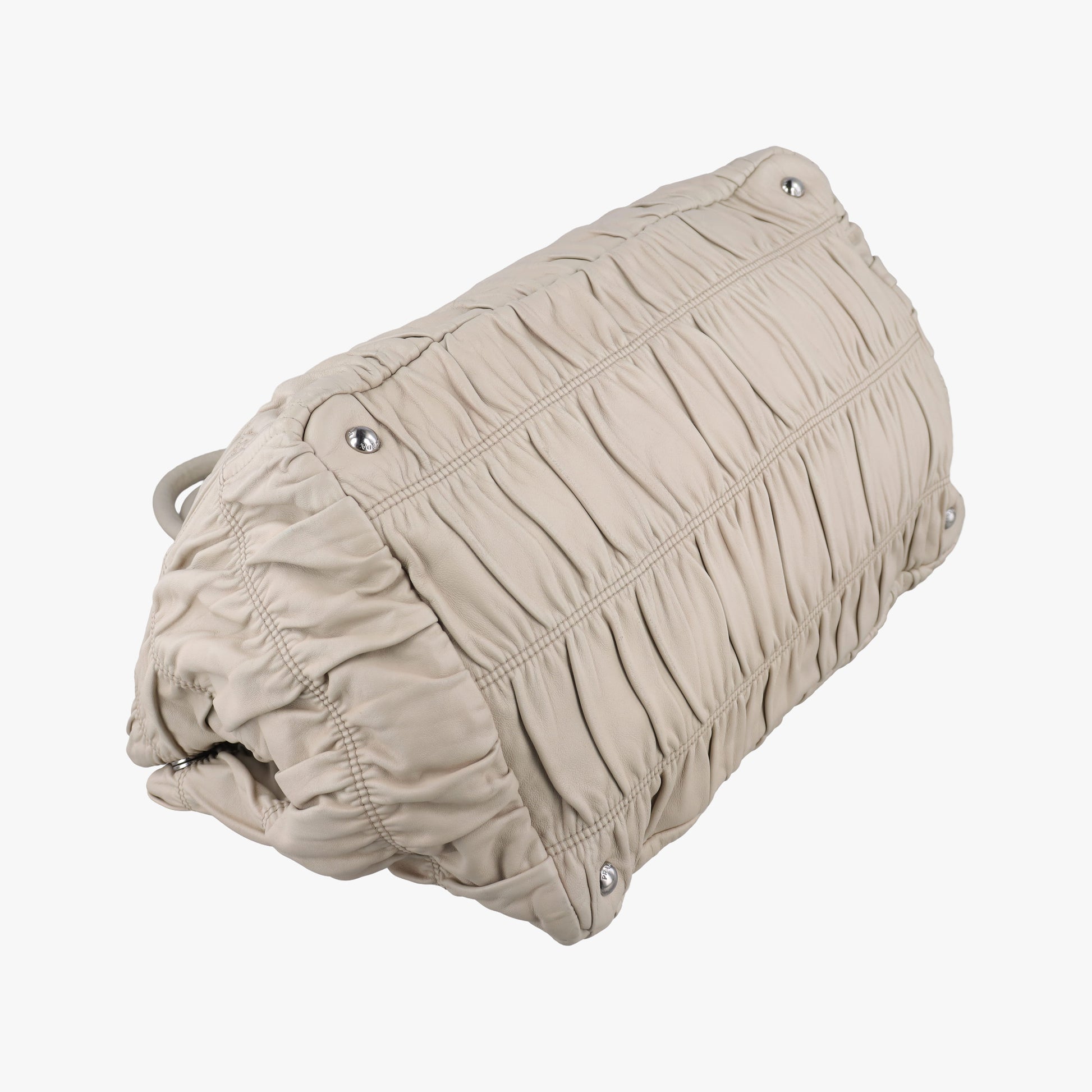 Gaufre Beige Nappa Leather 110ギャザー ベージュ ナッパレザー 110