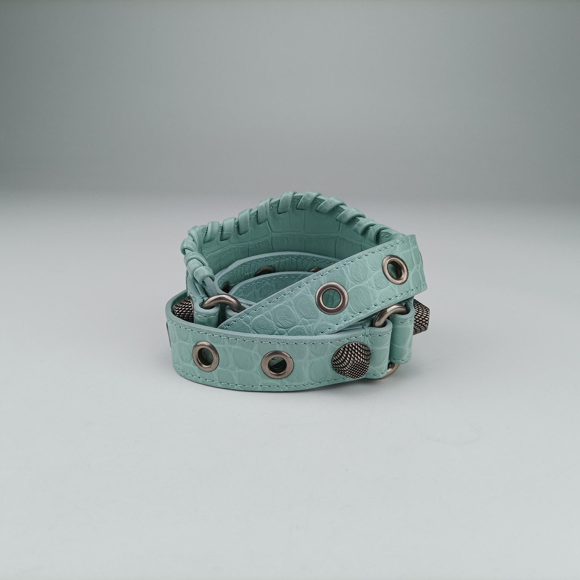 Le Cagole mini Blue lambskin 671309.3914.Q.002123ル カゴール ミニ ブルー ラムスキン 671309.3914.Q.002123