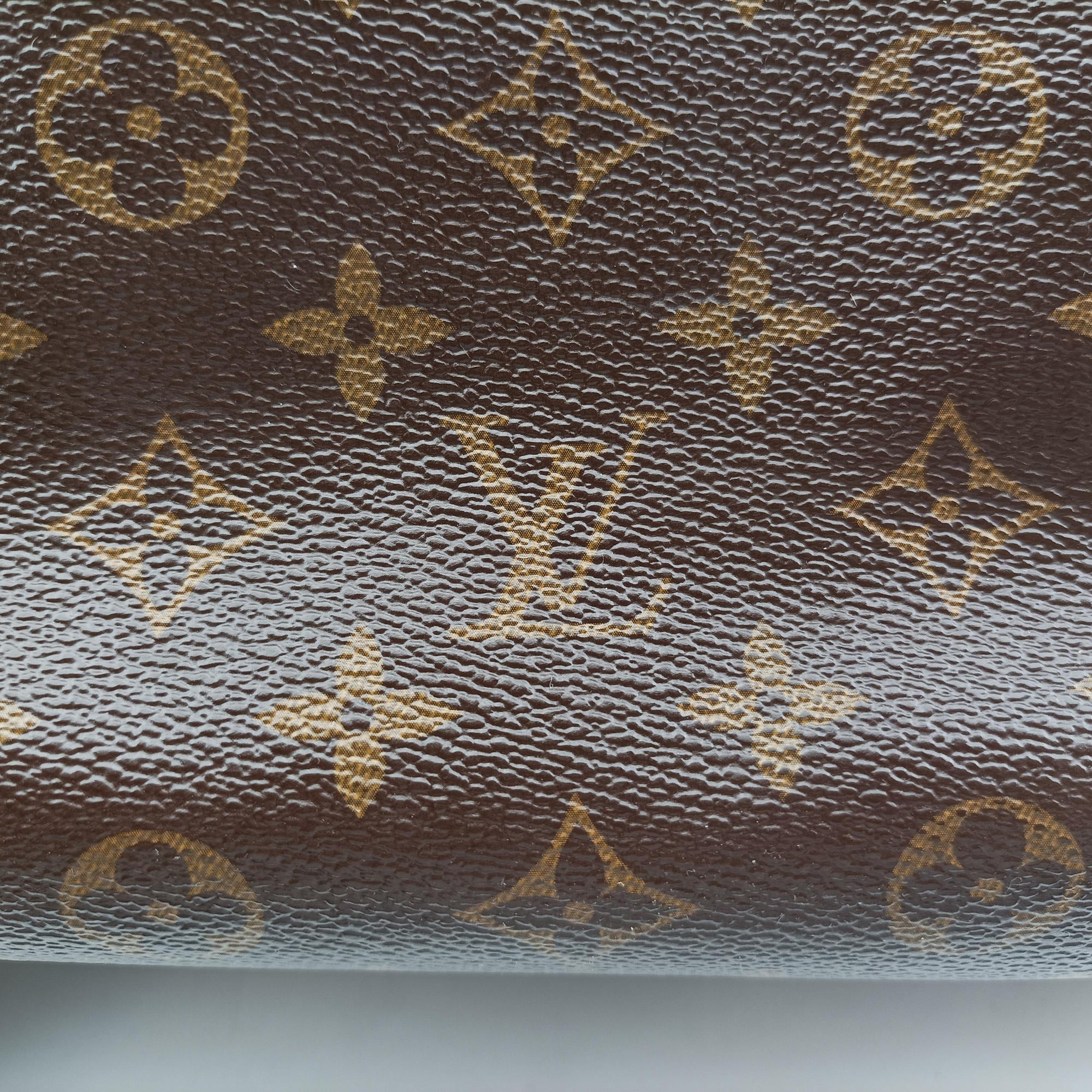 MONTAIGNE MM Brown Monogram Canvas M41056 CA2107モンテーニュMM モノグラム/ブラウン モノグラムキャンバス M41056 CA2107