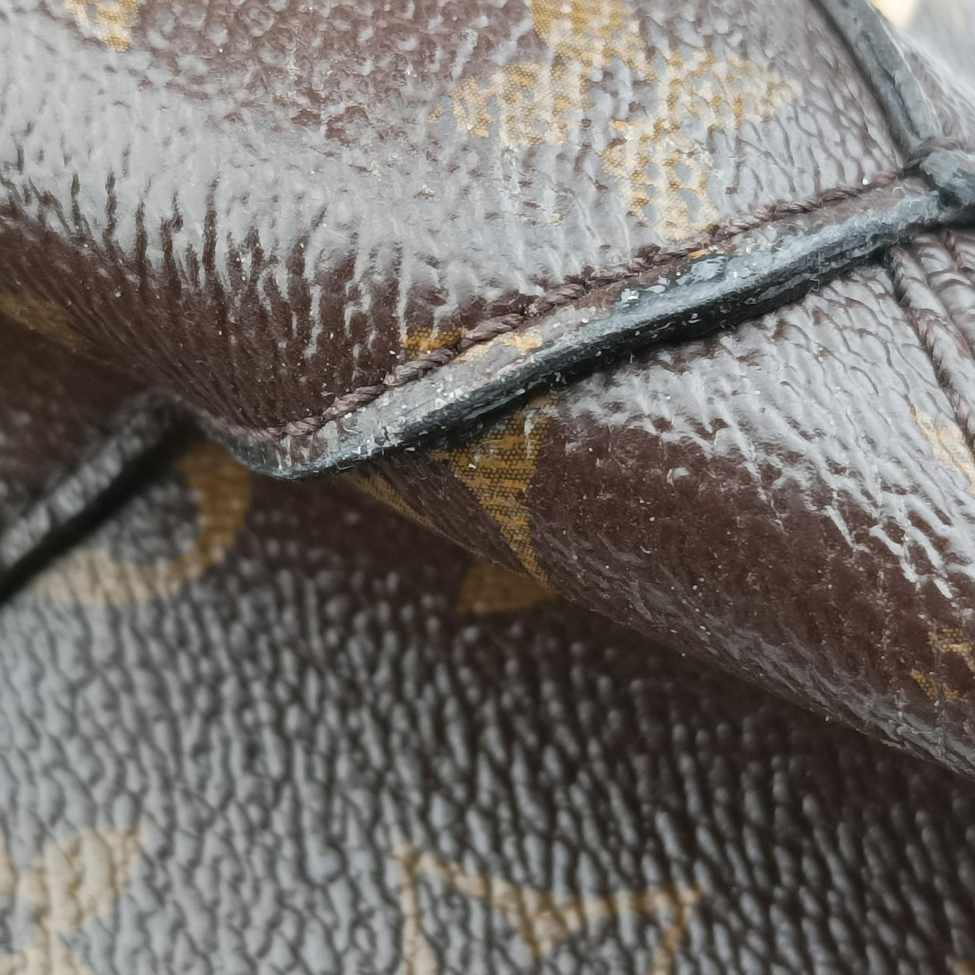 MONTAIGNE MM Brown Monogram Canvas M41056 CA2107モンテーニュMM モノグラム/ブラウン モノグラムキャンバス M41056 CA2107