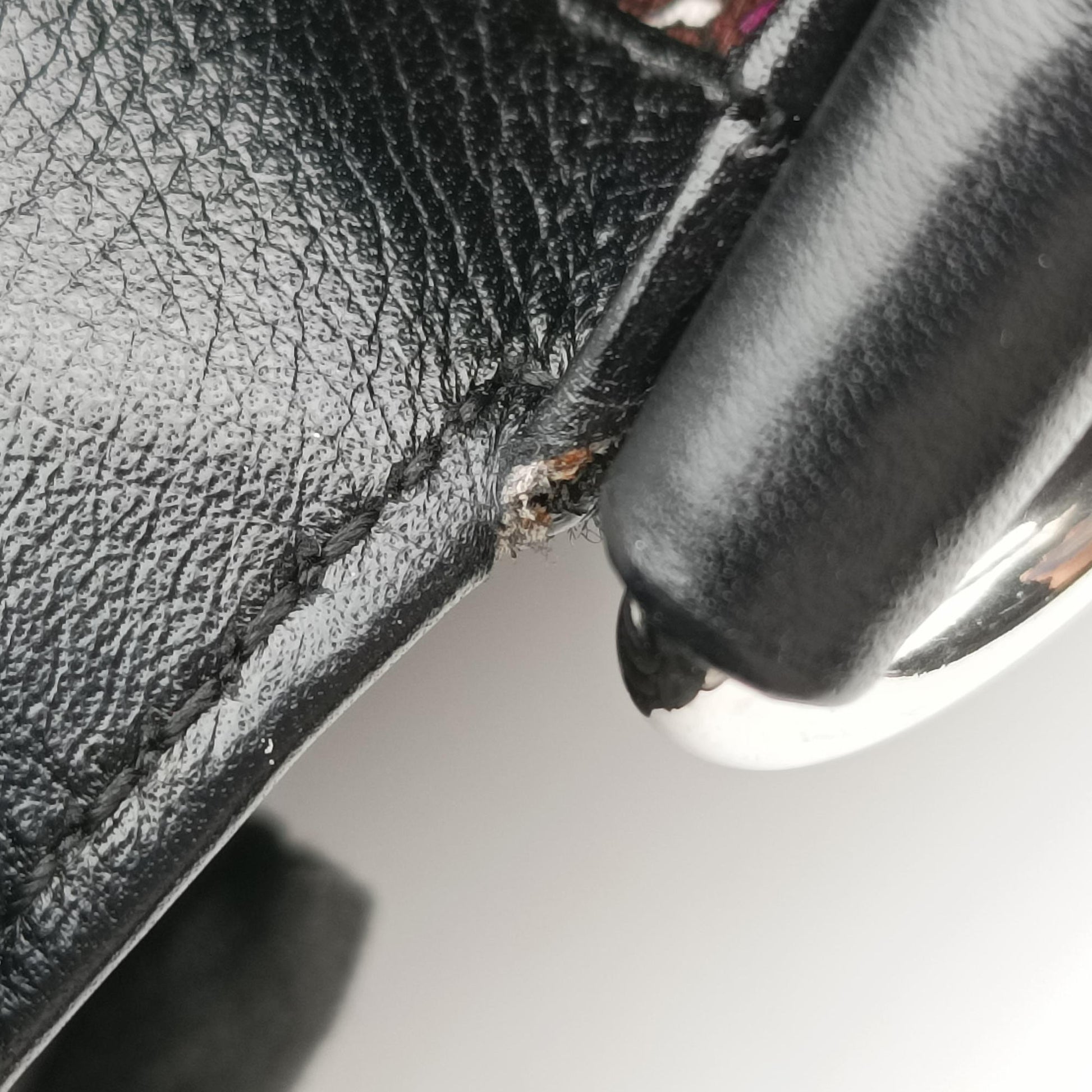 Romy Messenger Black Leather 177106 B0267485ロミー メッセンジャー ブラック レザー 177106 B0267485