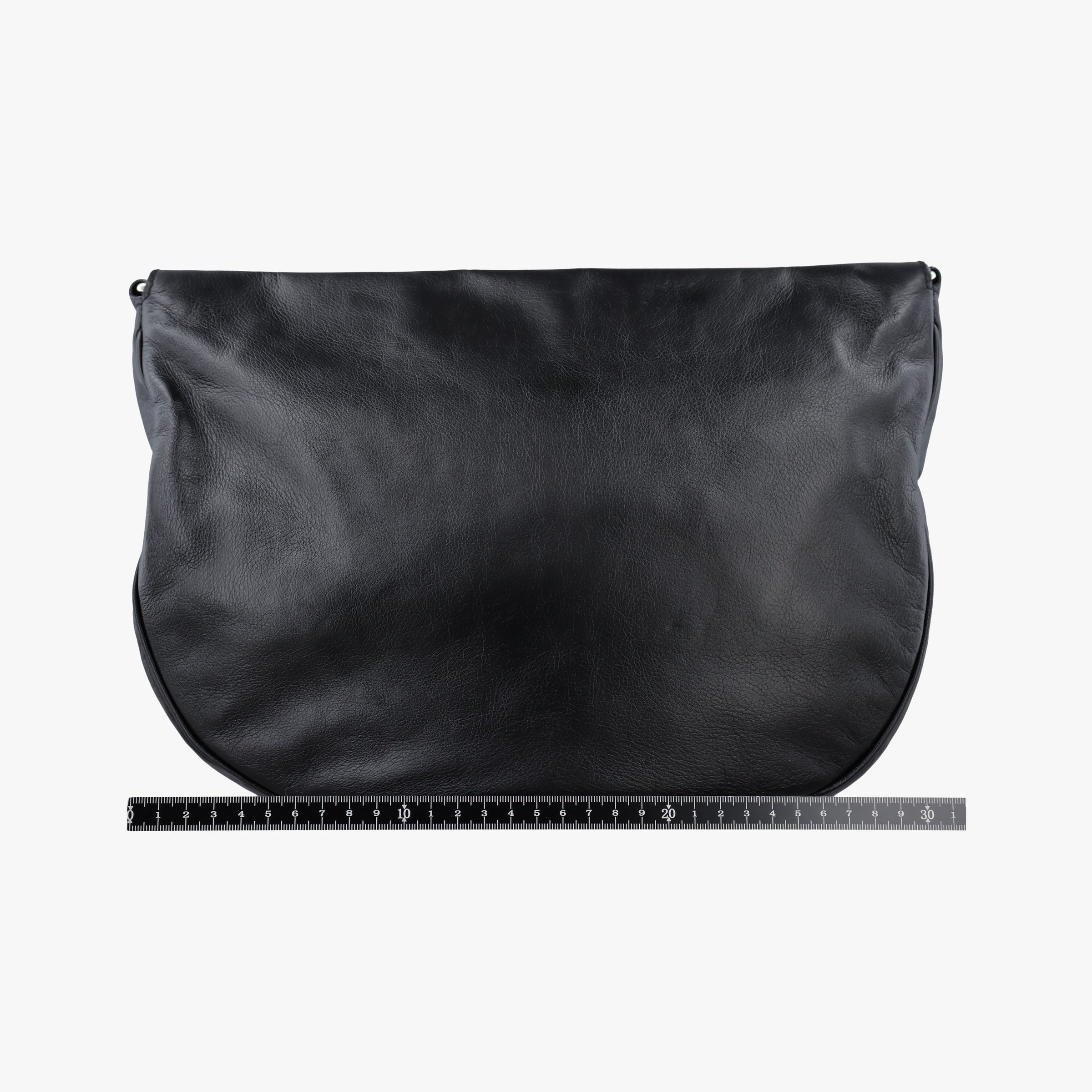 Romy Messenger Black Leather 177106 B0267485ロミー メッセンジャー ブラック レザー 177106 B0267485