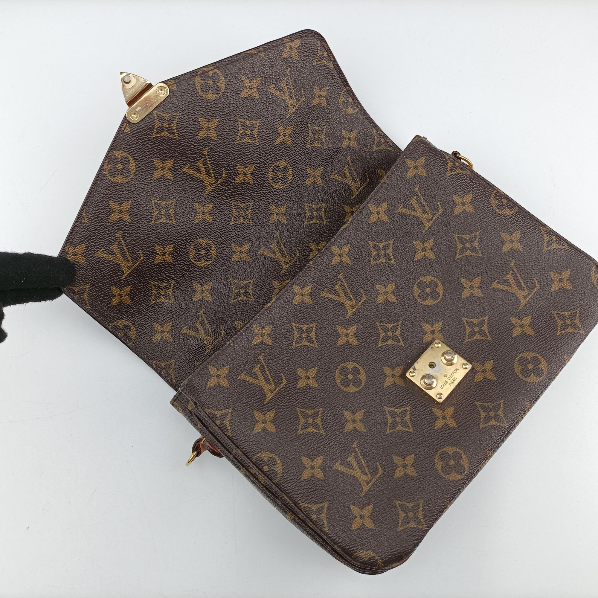 Pochette Metis MM Brown Monogram Canvas M44875 DU2146ポシェットメティスMM モノグラム/ブラウン モノグラムキャンバス M44875 DU2146
