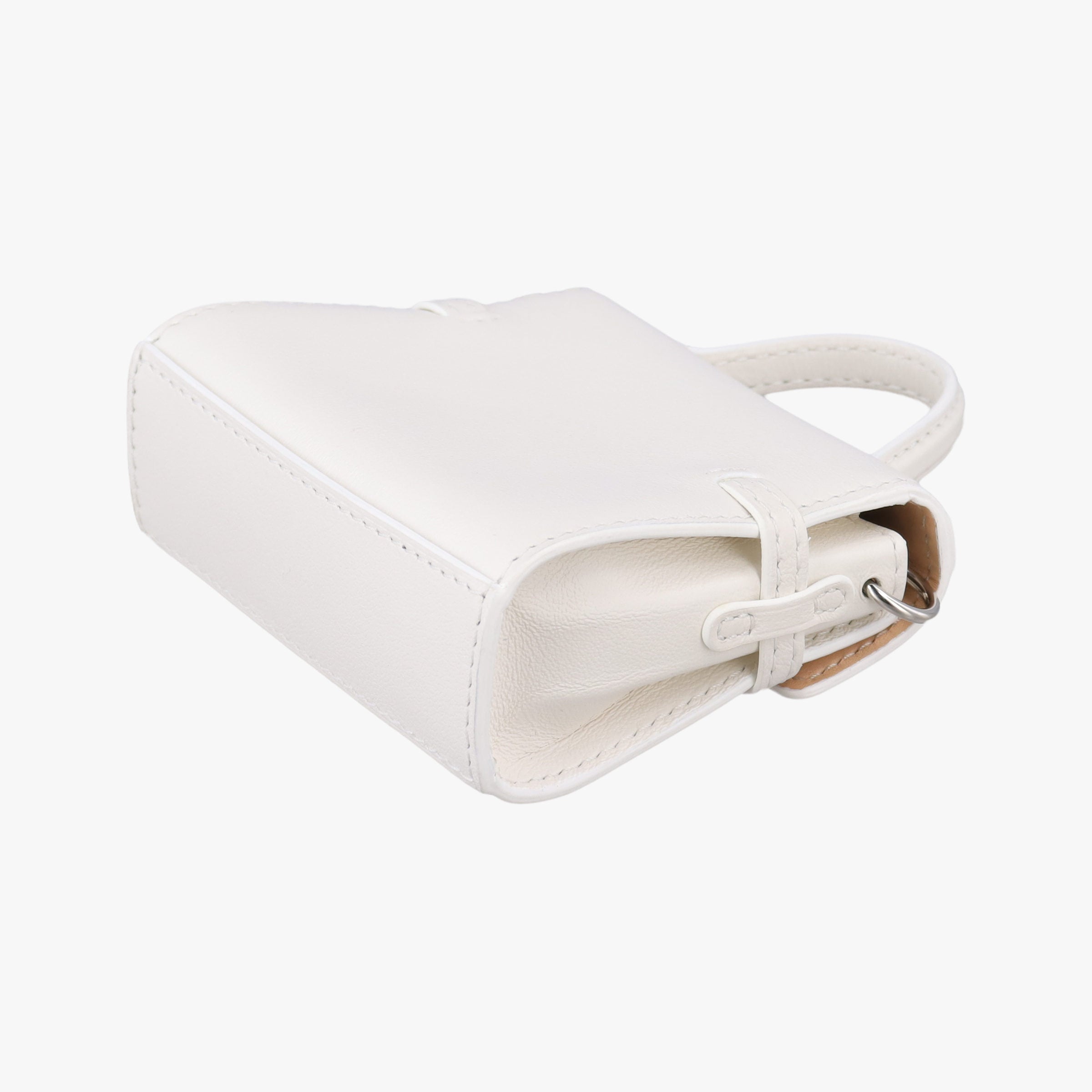 Tampete White Leather タンペート ホワイト レザー 