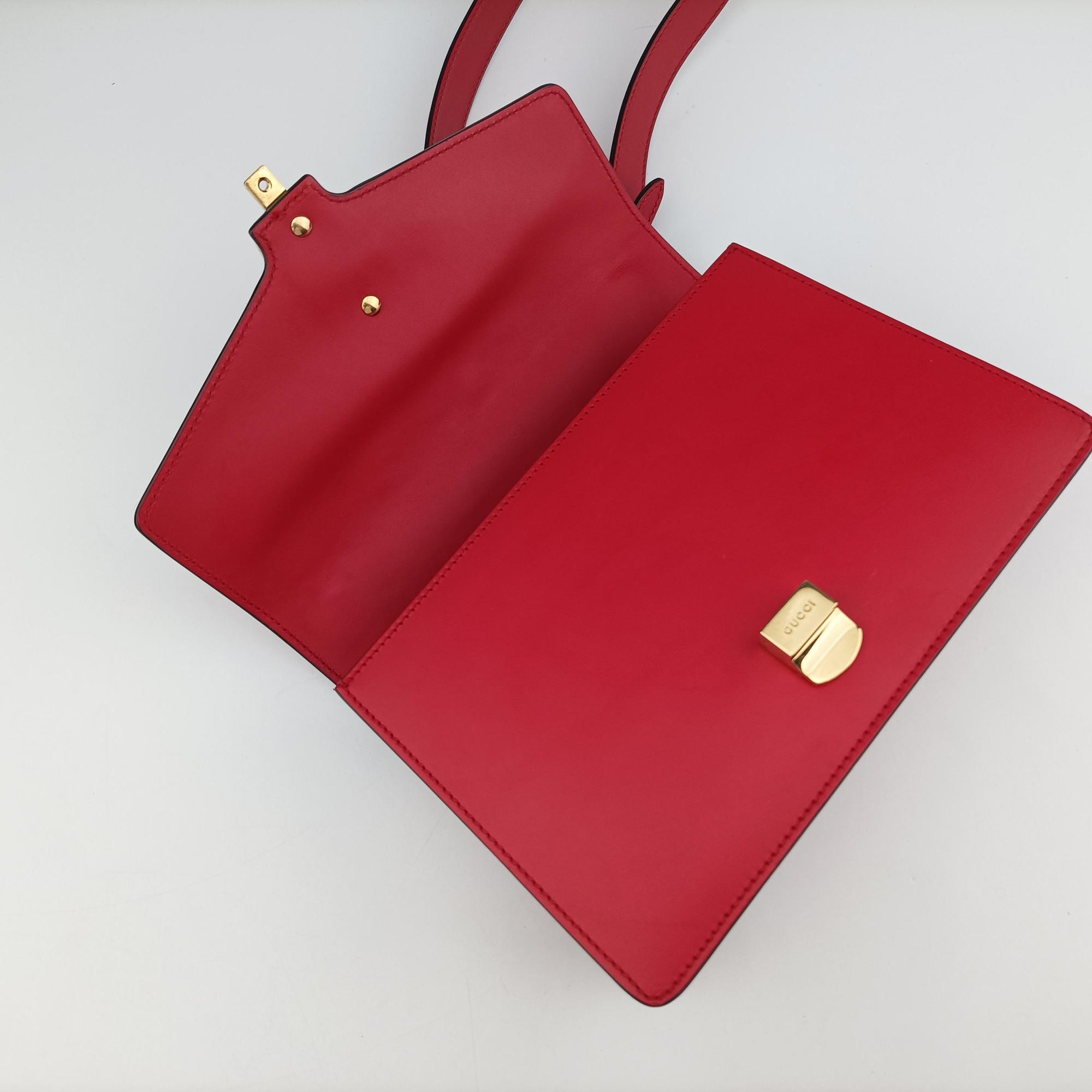 Sylvie Red×navy Leather 421882 C020461213シルヴィ レッド×ネイビー レザー 421882 C020461213