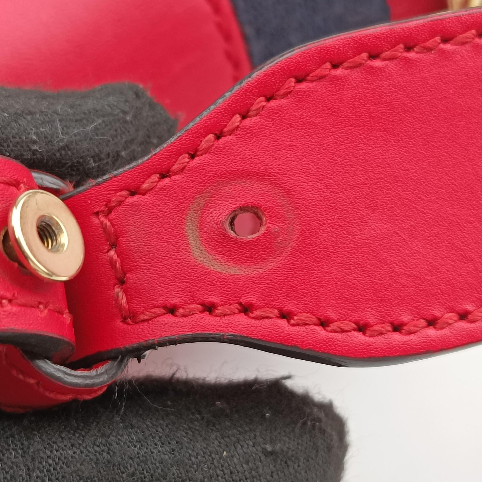 Sylvie Red×navy Leather 421882 C020461213シルヴィ レッド×ネイビー レザー 421882 C020461213