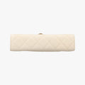 CC Button Timeless Wristlet Clutch Bag White lambskin AS0178 26808198マトラッセ ビジュー大金球 リストレット クラッチ ホワイト ラムスキン AS0178 26808198