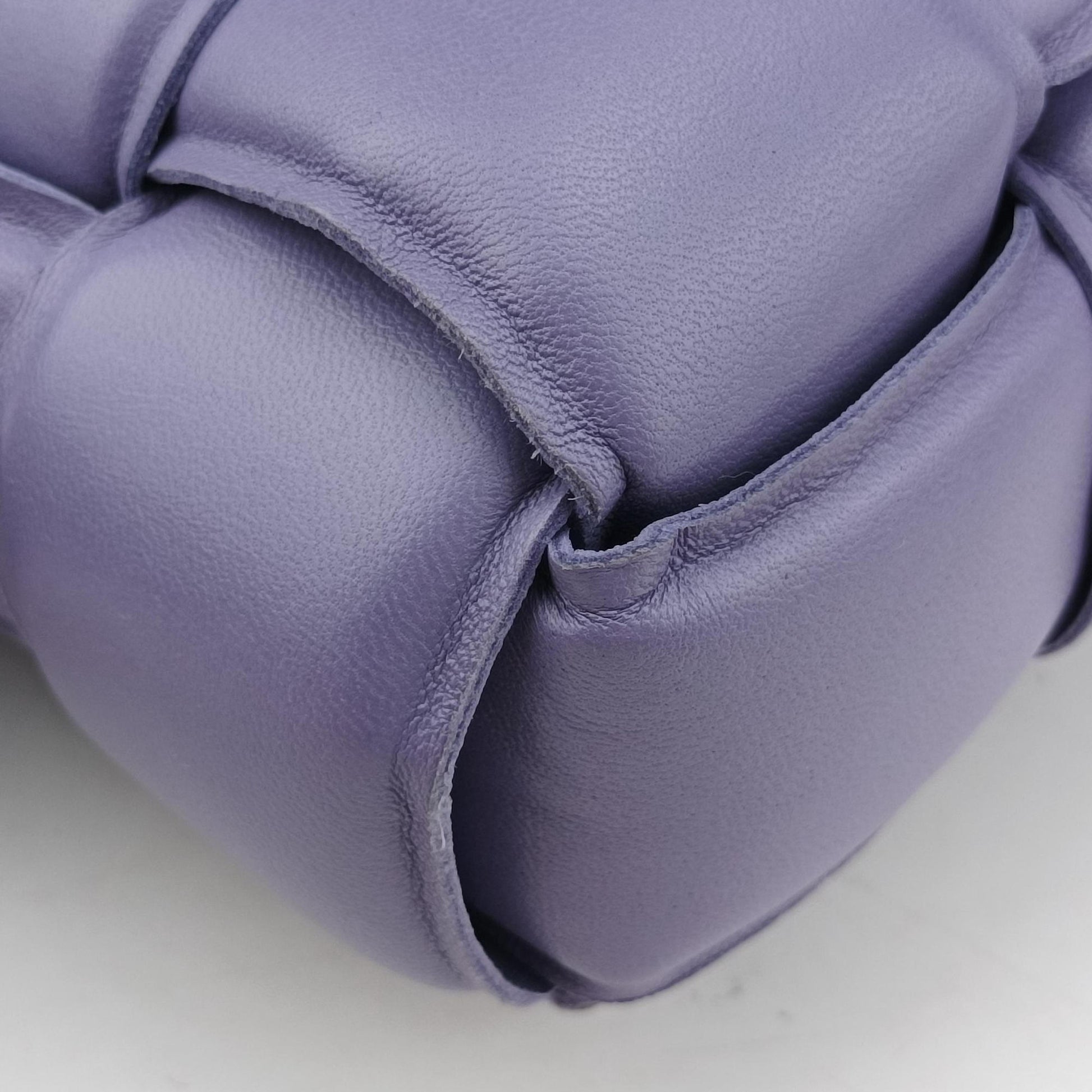 Padded Cassette Purple lambskin B09281057Oパデッド カセット パープル ラムスキン B09281057O