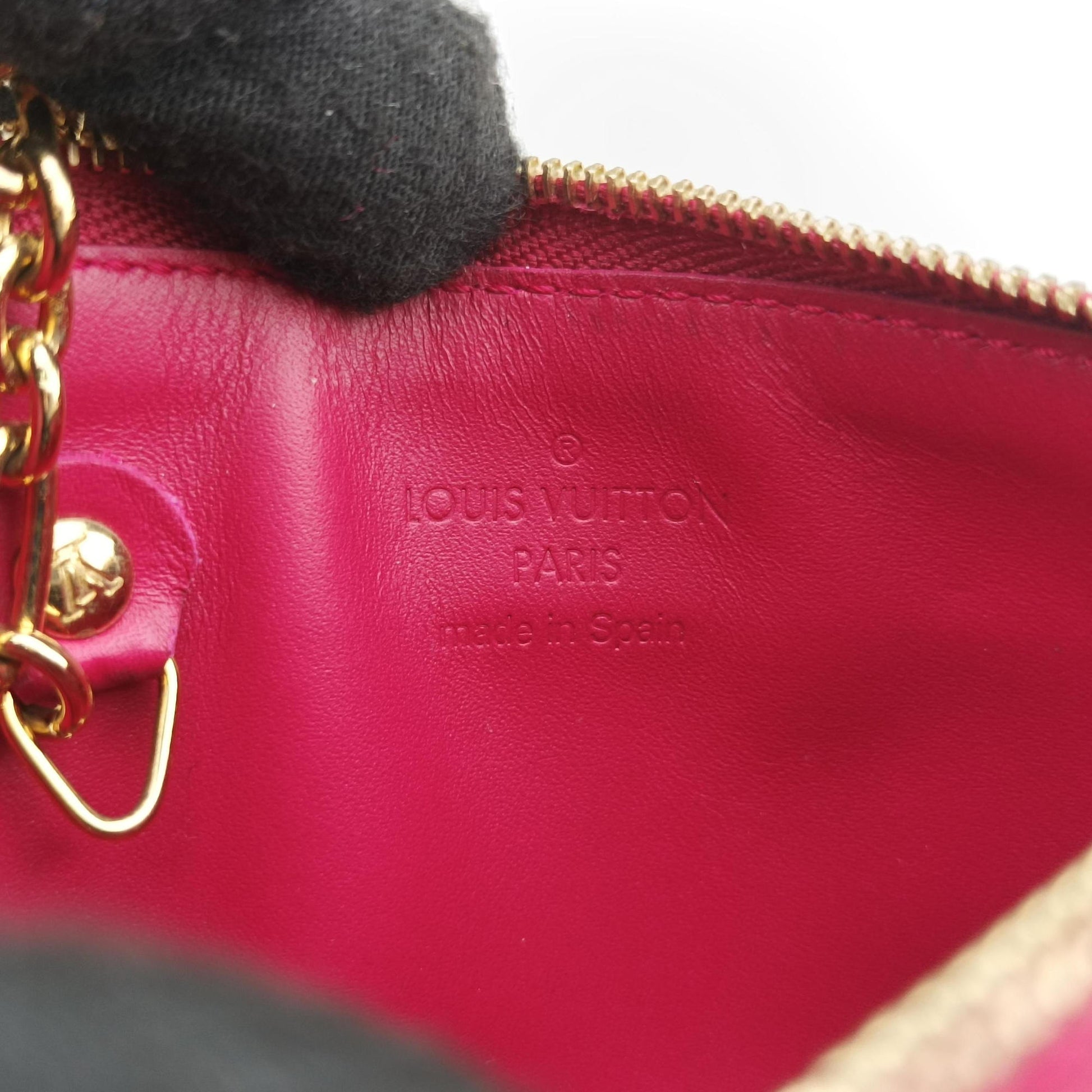 Pochette Cles Pomme d'Amour Vernis M93559 CA0123ポシェット・クレ ポムダムール ヴェルニ M93559 CA0123