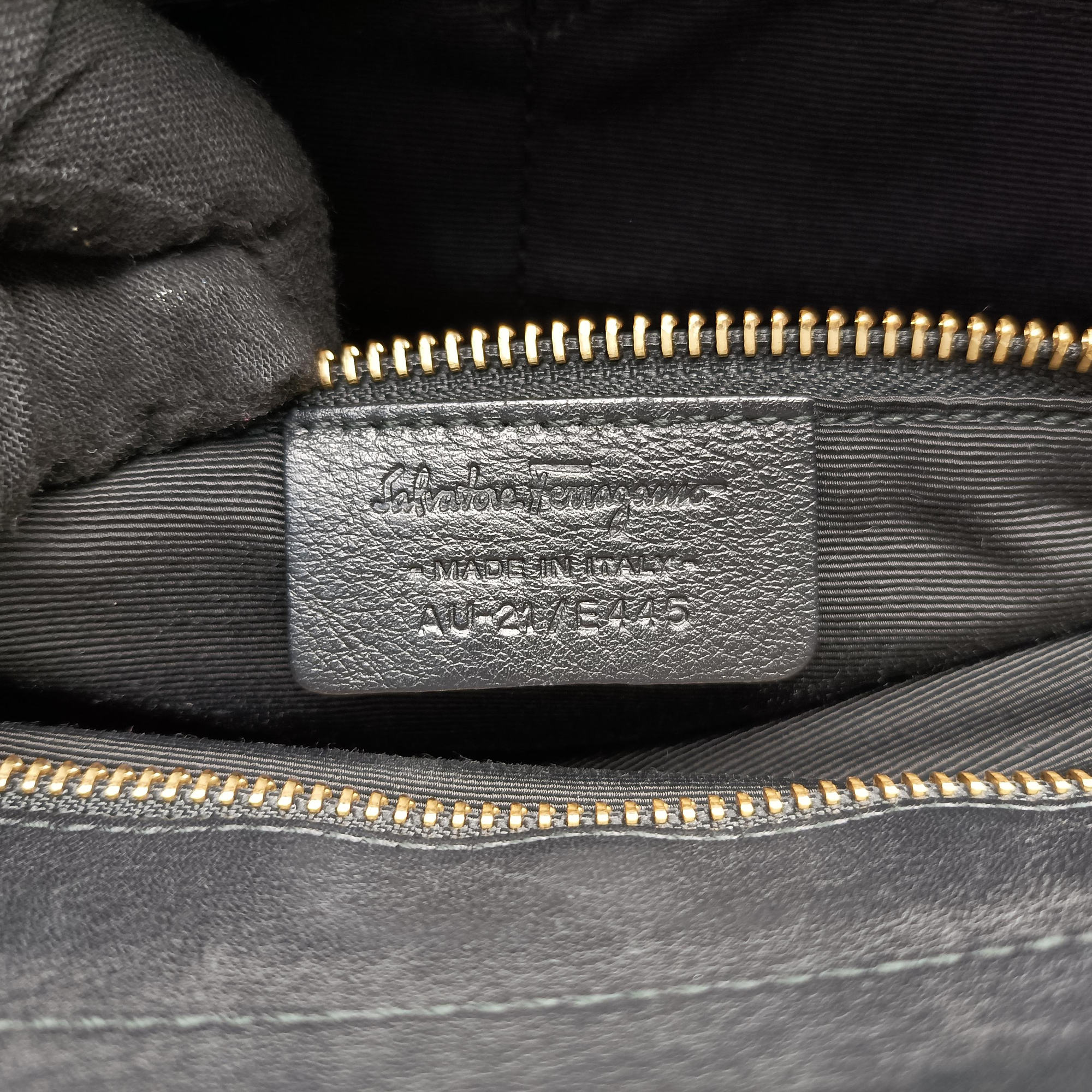 Gancini Black Leather AU-21/E445ガンチーニ ブラック レザー AU-21/E445