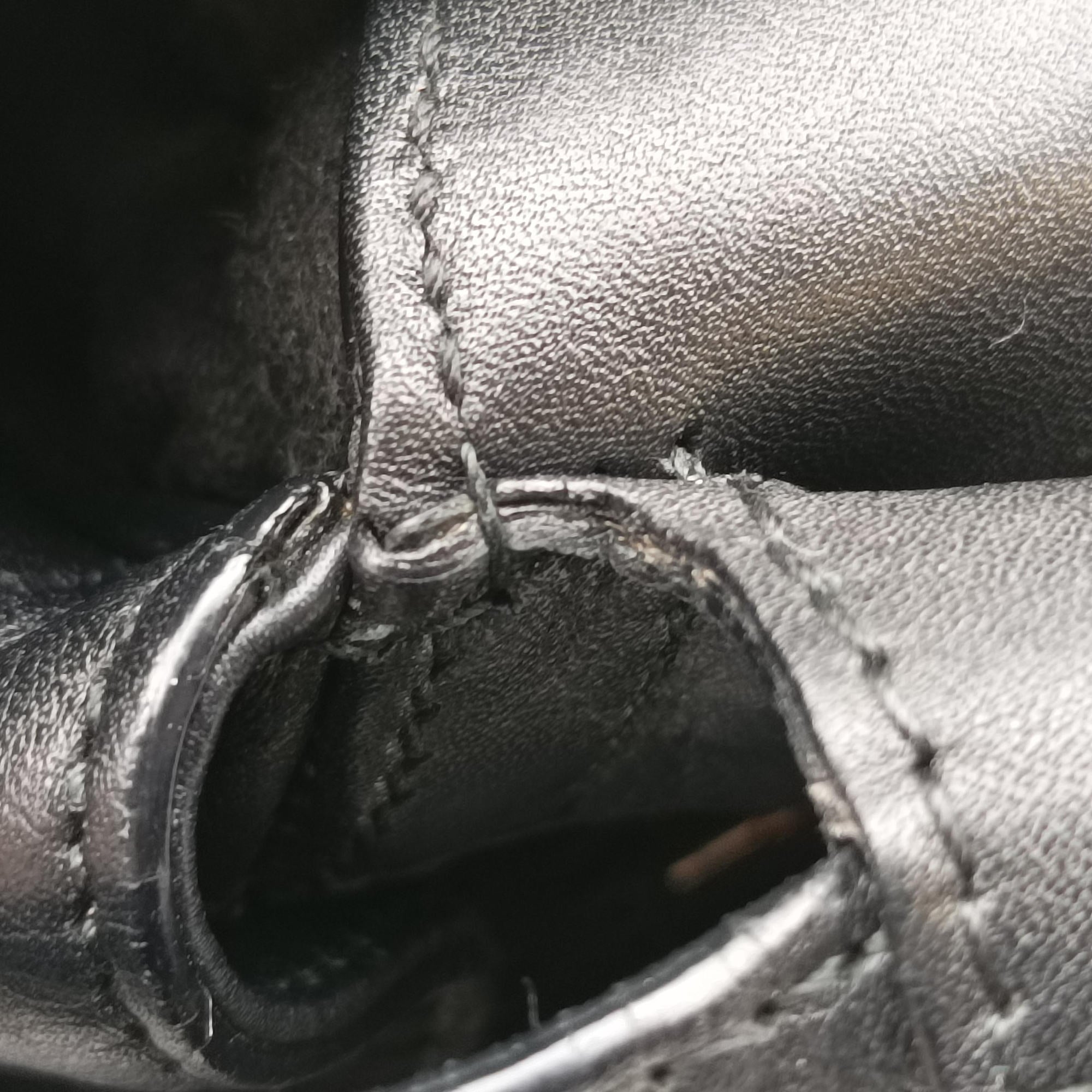 Gancini Black Leather AU-21/E445ガンチーニ ブラック レザー AU-21/E445