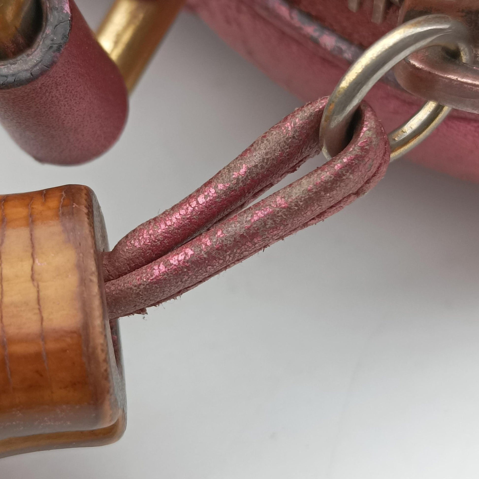 Microguccissima bamboo camera Pink Leather 309538 I013121050マイクログッチシマ ピンク レザー 309538 I013121050