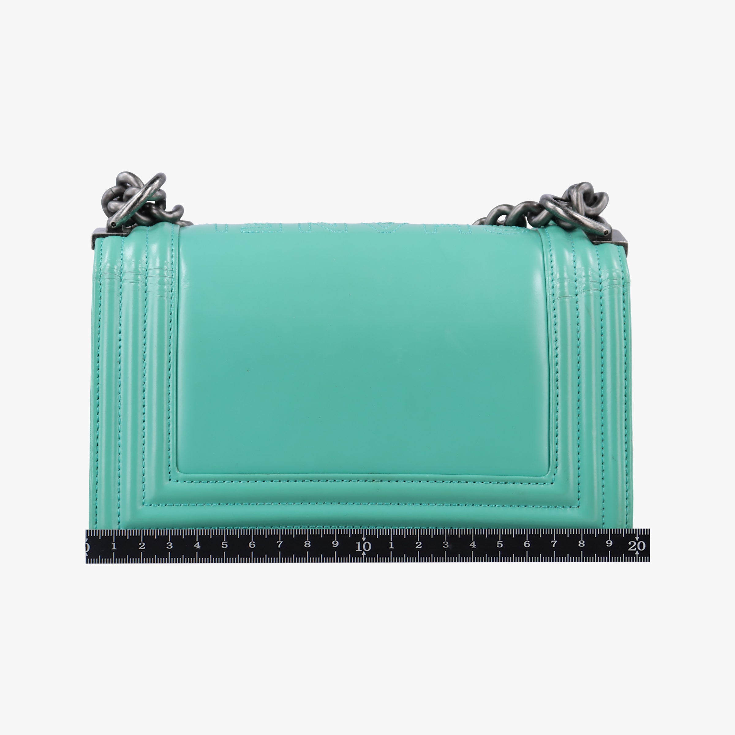 BOY CHANEL Green Leather A67085 21511269ボーイシャネル グリーン レザー A67085 21511269