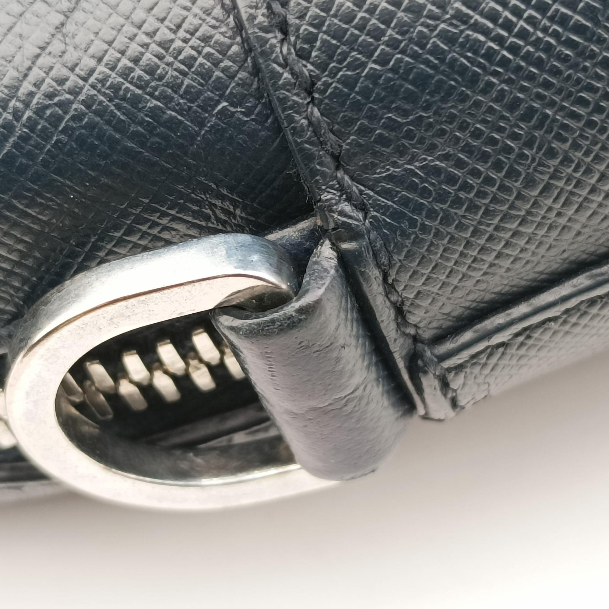 Business Briefcase Navy SAFFIANO Leather 2VE011 7/A 208ビジネス ブリーフケース ネイビー サフィアーノレザー 2VE011 7/A 208