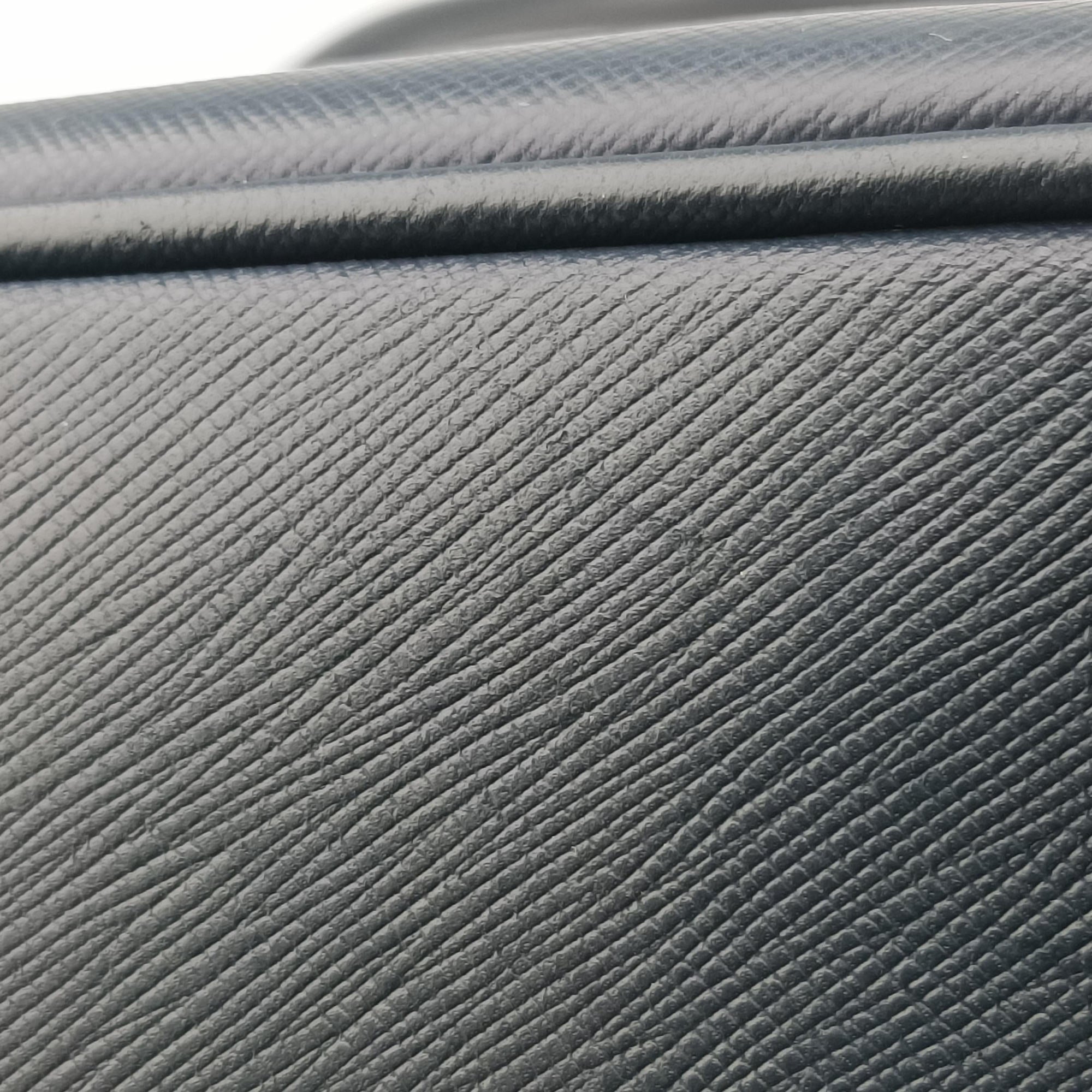 Business Briefcase Navy SAFFIANO Leather 2VE011 7/A 208ビジネス ブリーフケース ネイビー サフィアーノレザー 2VE011 7/A 208
