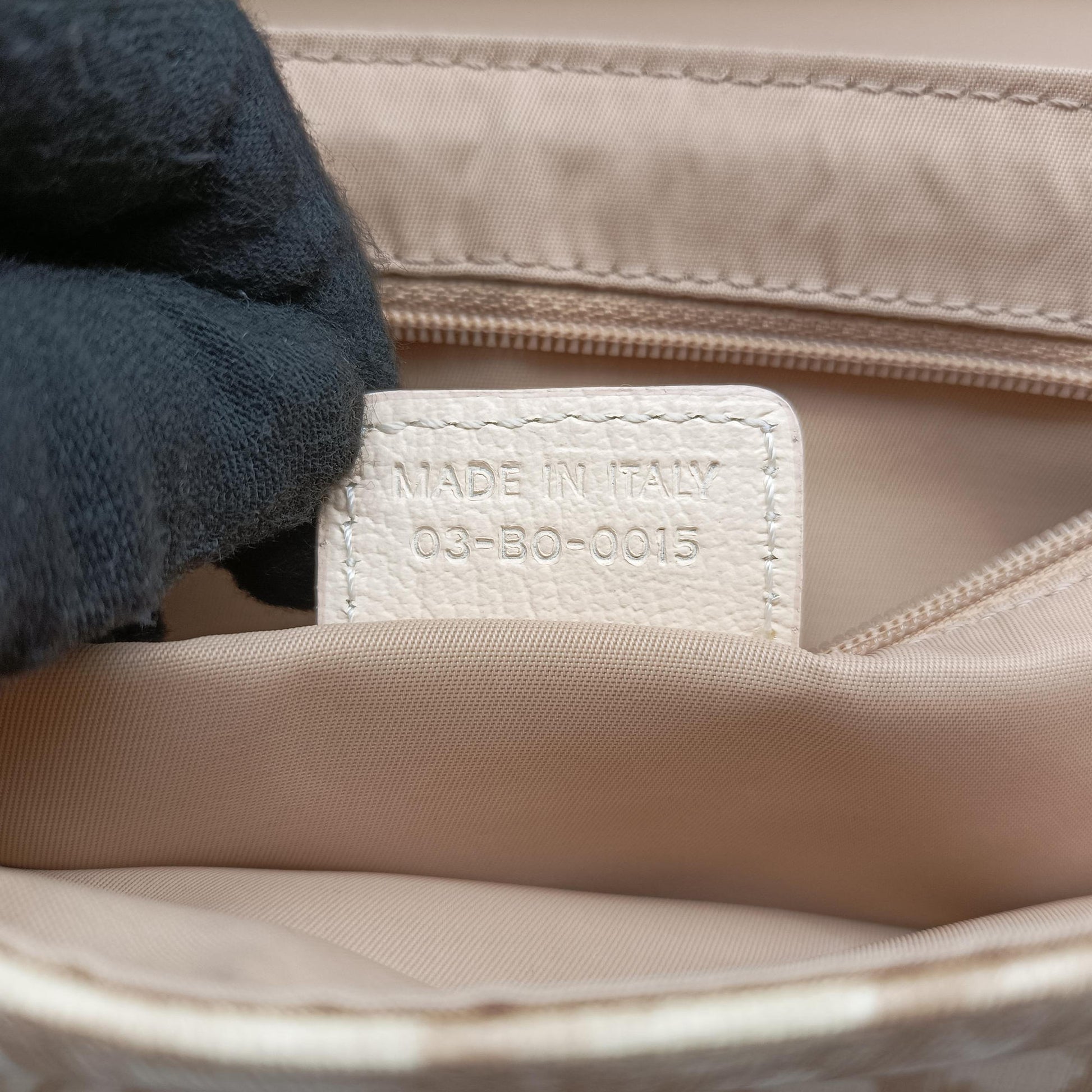 Trotter Flower Beige PVC Coated Canvas Floral Embroidery 03-BO-0015トロッター フラワー ベージュ PVCコーティングキャンバス 花刺繍 03-BO-0015