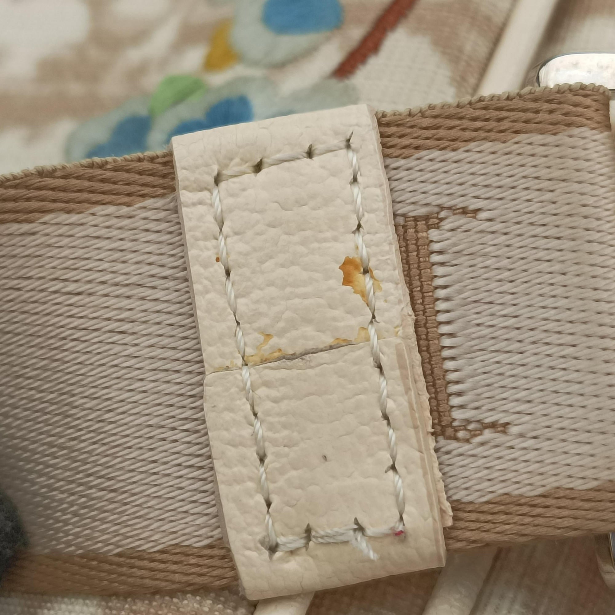 Trotter Flower Beige PVC Coated Canvas Floral Embroidery 03-BO-0015トロッター フラワー ベージュ PVCコーティングキャンバス 花刺繍 03-BO-0015