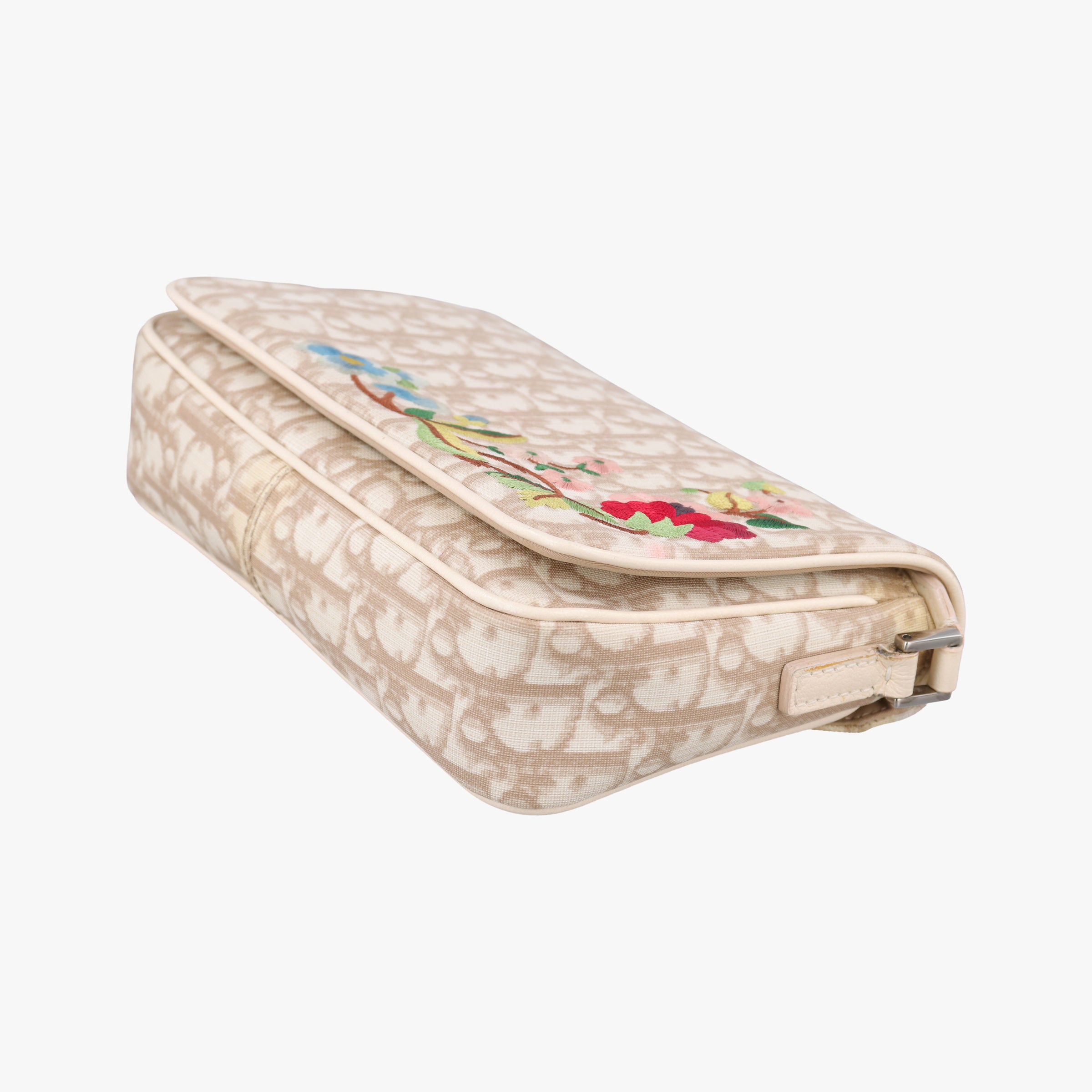 Trotter Flower Beige PVC Coated Canvas Floral Embroidery 03-BO-0015トロッター フラワー ベージュ PVCコーティングキャンバス 花刺繍 03-BO-0015