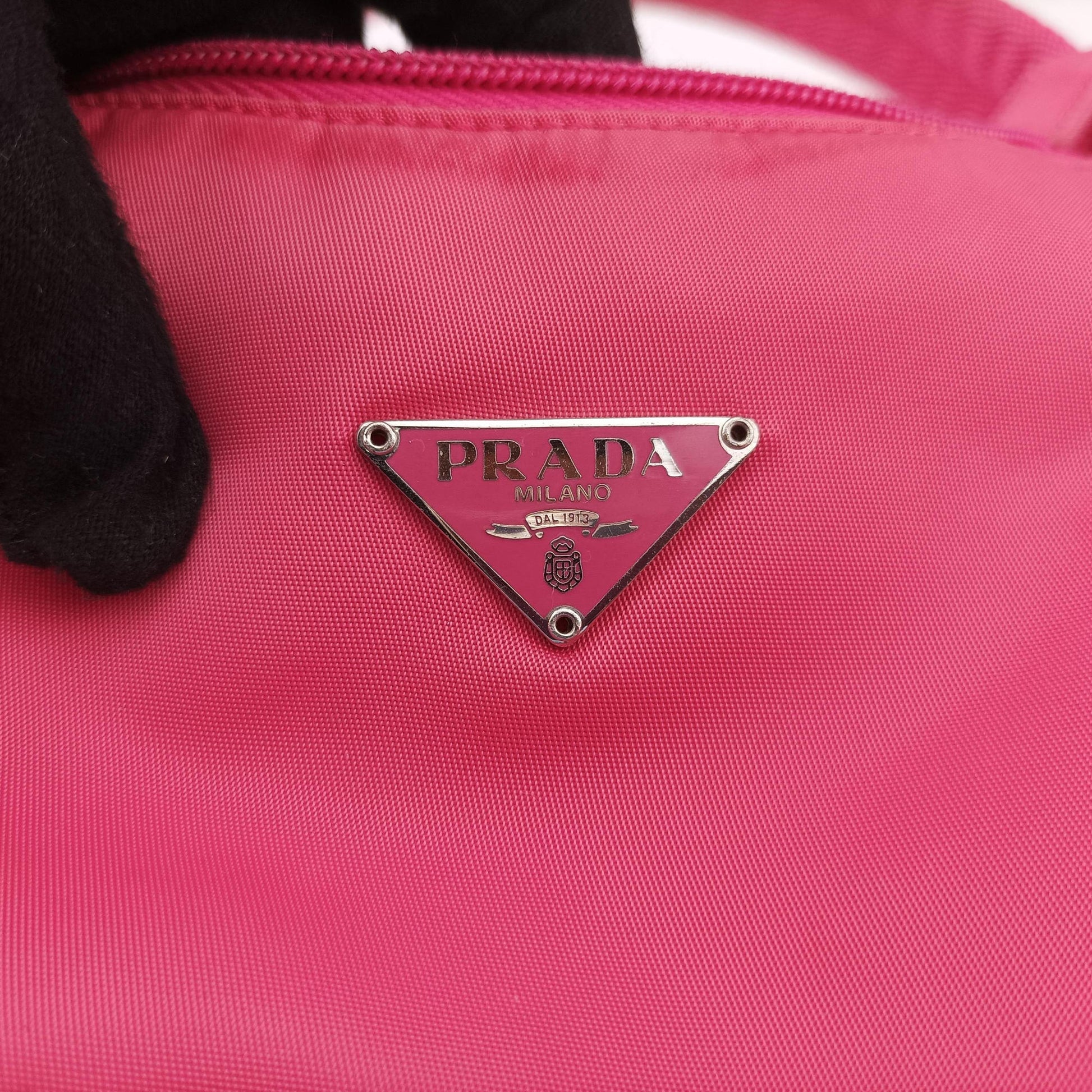 Re-Edition2000 Pink nylon 1NE515 16リエディション 2000 ピンク ナイロン 1NE515 16