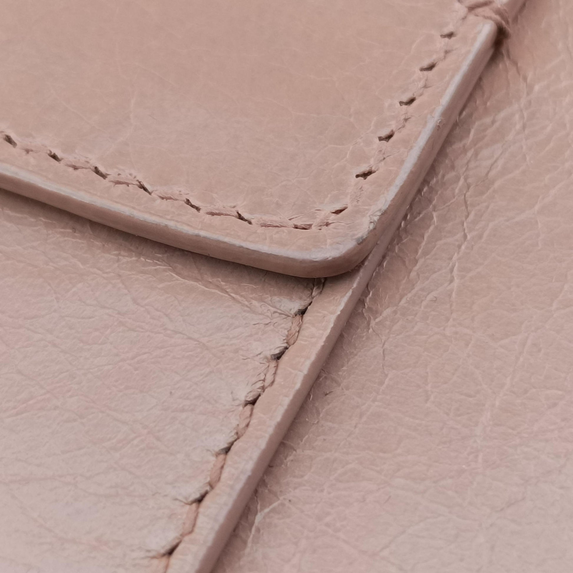 30 Montaigne Pink leather 09-BO-019930モンテーニュ ピンク レザー 09-BO-0199