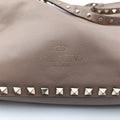 Rockstud Beige Leather BS-C970BOL1ロックスタッズ ベージュ レザー BS-C970BOL1