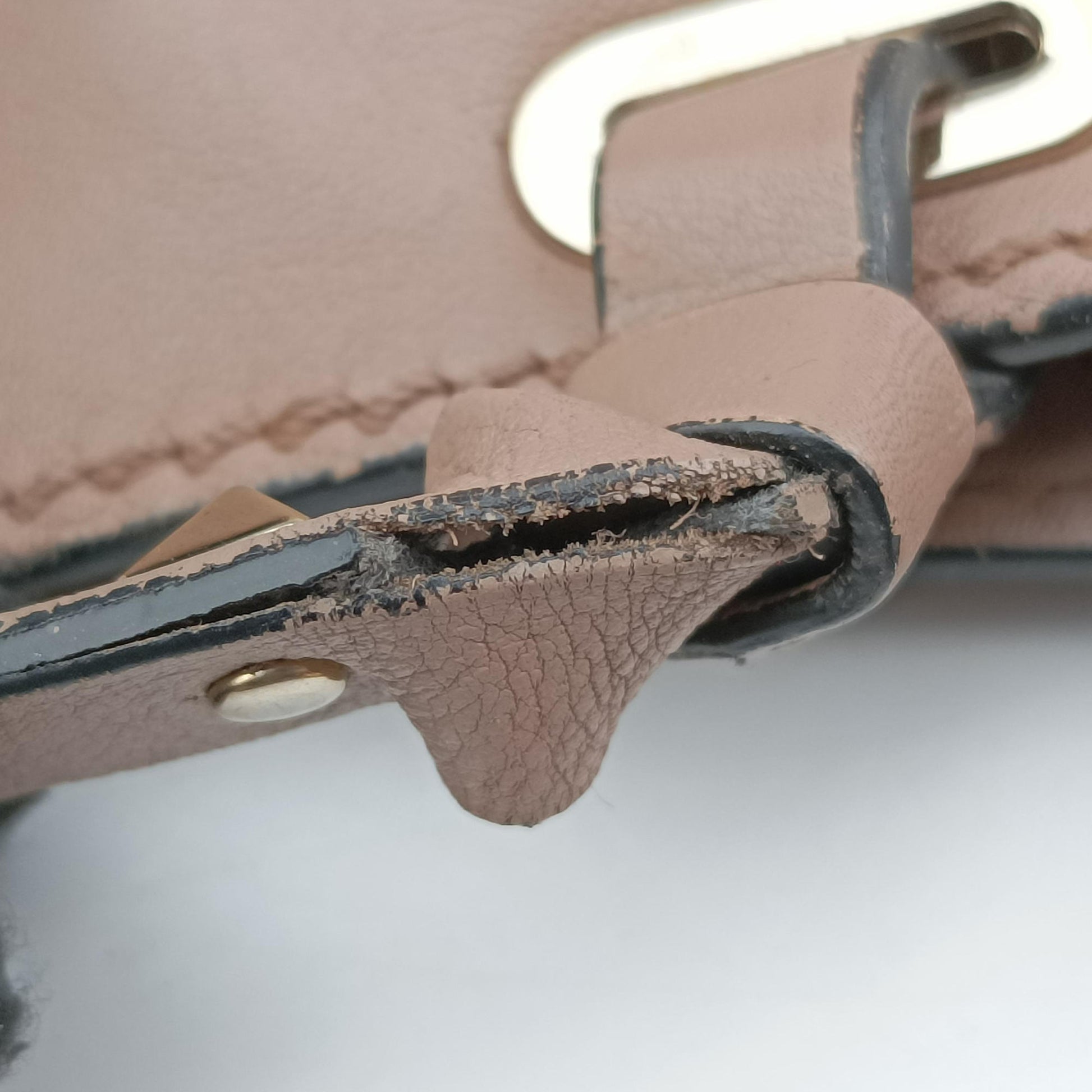 Rockstud Beige Leather BS-C970BOL1ロックスタッズ ベージュ レザー BS-C970BOL1