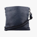 Intrecciato Navy lambskin B05848544Mイントレチャート ネイビー ラムスキン B05848544M