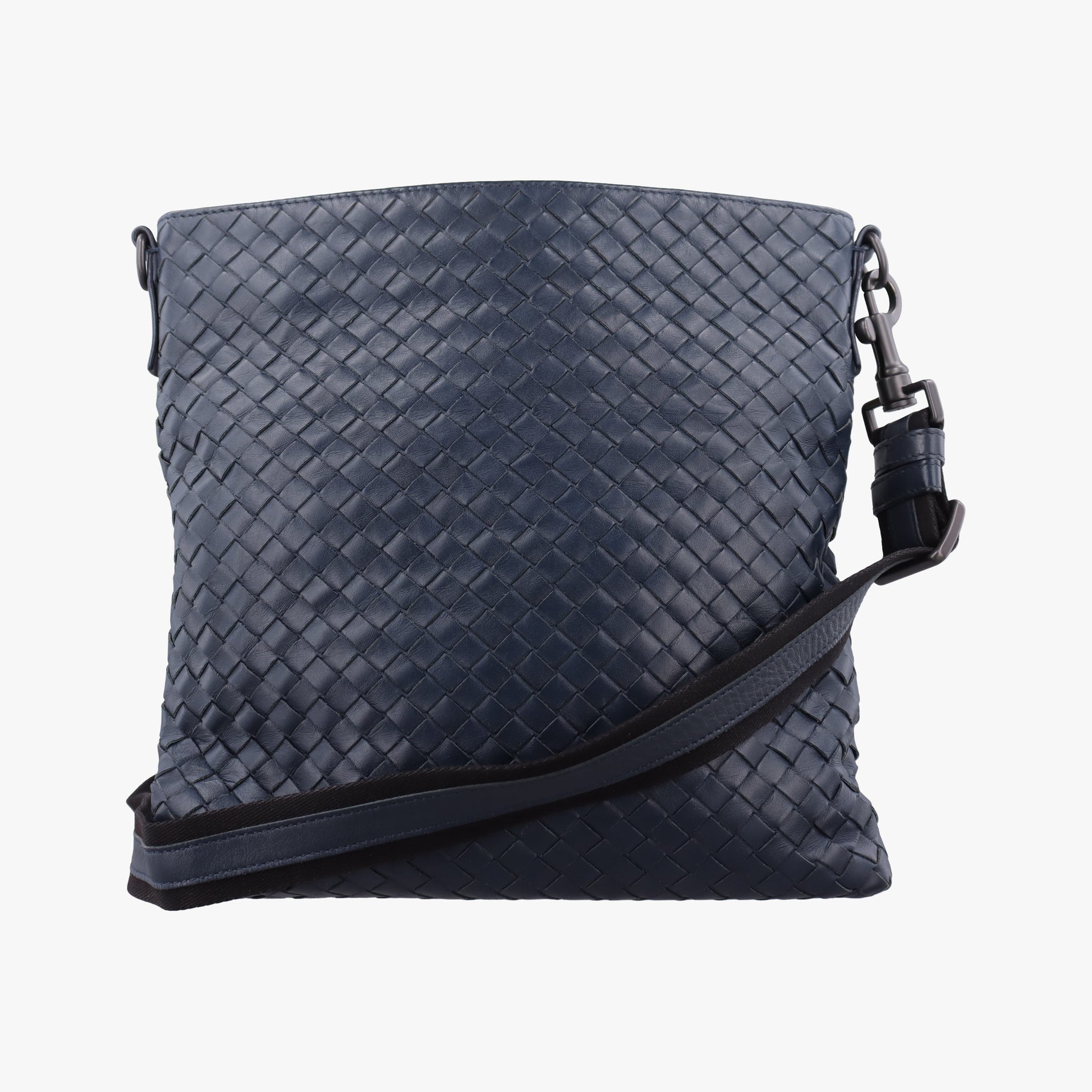 Intrecciato Navy lambskin B05848544Mイントレチャート ネイビー ラムスキン B05848544M