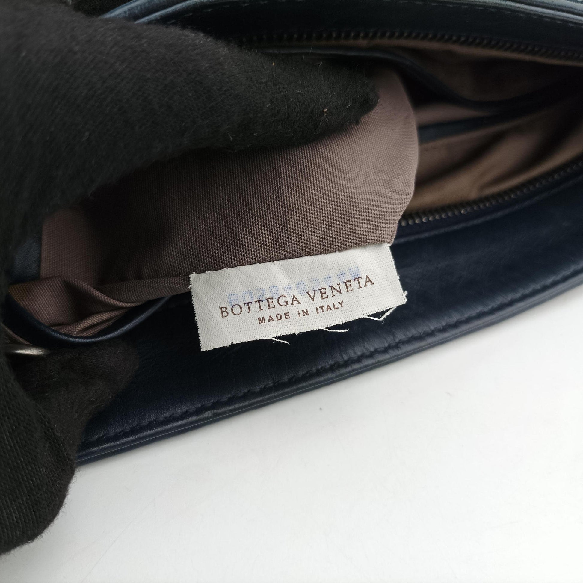 Intrecciato Navy lambskin B05848544Mイントレチャート ネイビー ラムスキン B05848544M