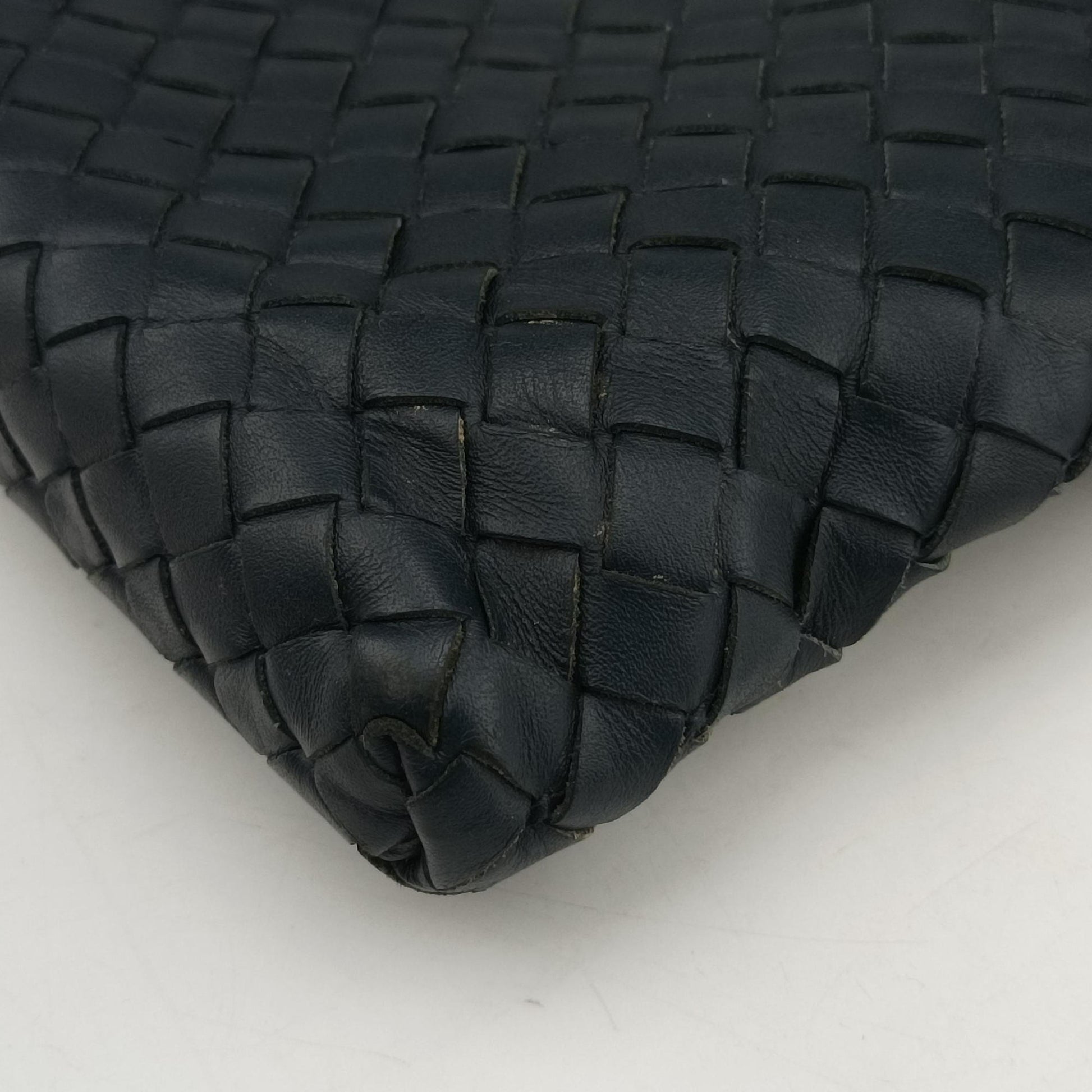 Intrecciato Navy lambskin B05848544Mイントレチャート ネイビー ラムスキン B05848544M