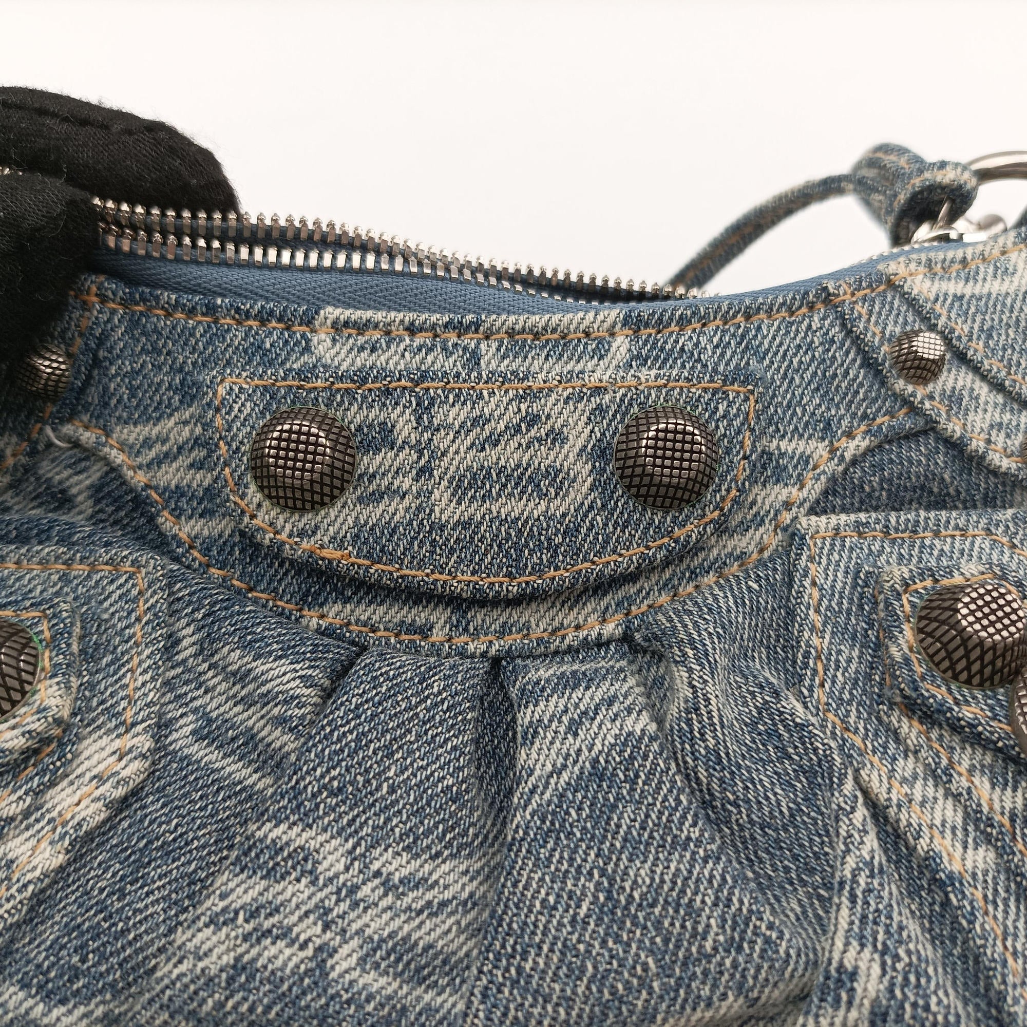 Le Cagole mini Blue denim 695814.4716.P.000959ル カゴール ミニ ブルー デニム 695814.4716.P.000959