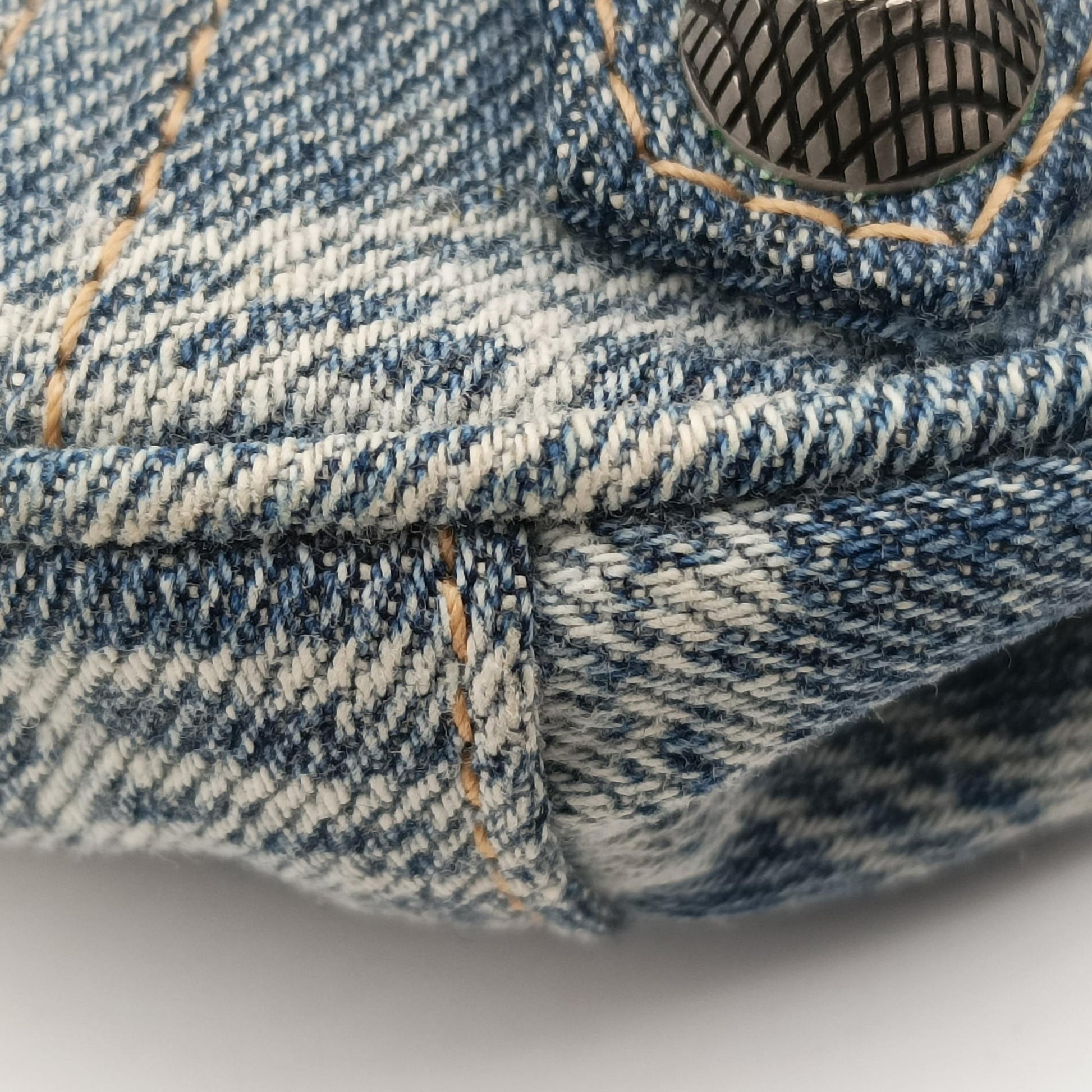 Le Cagole mini Blue denim 695814.4716.P.000959ル カゴール ミニ ブルー デニム 695814.4716.P.000959