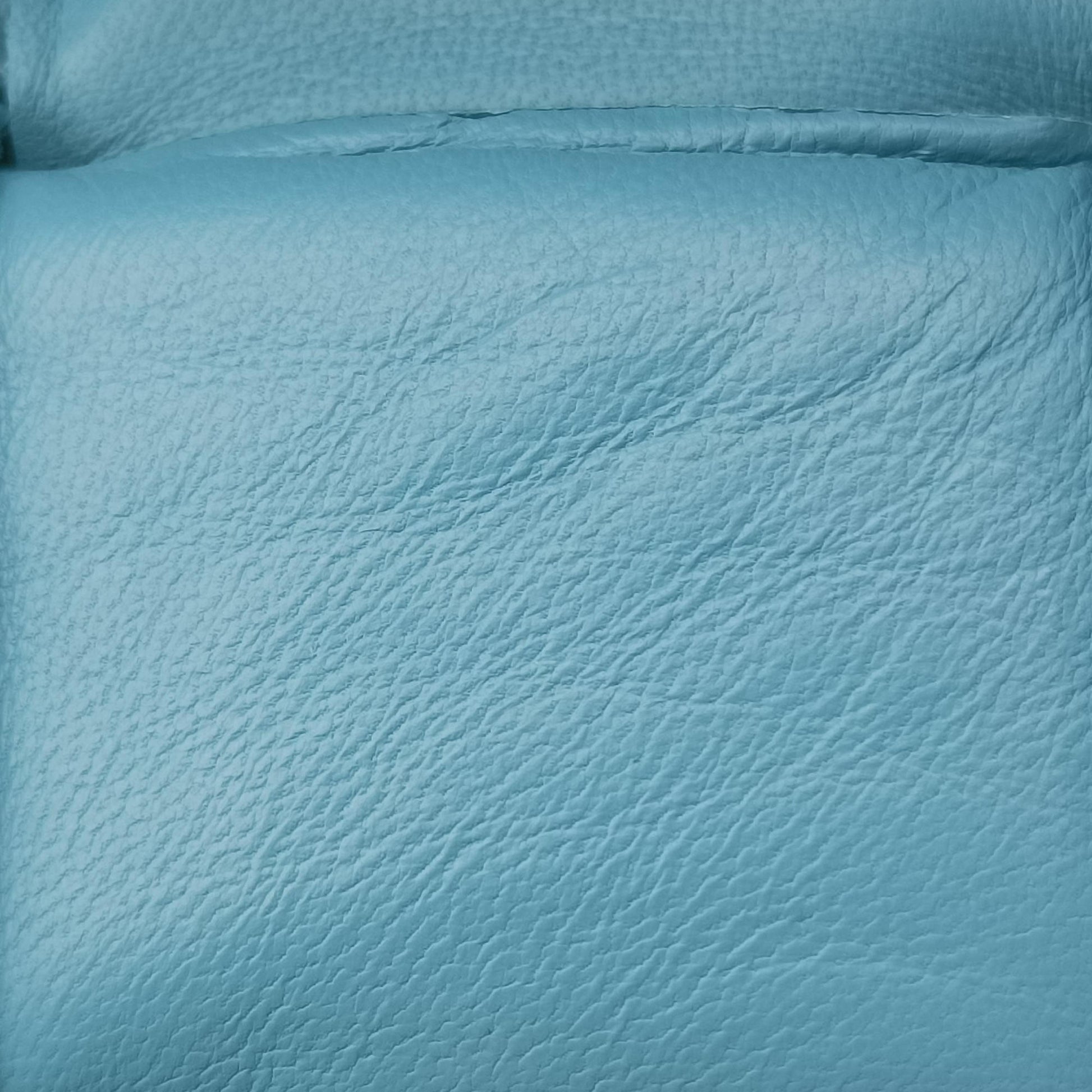 Padded Cassette Blue lambskin B09227447Nパデッド カセット ブルー ラムスキン B09227447N