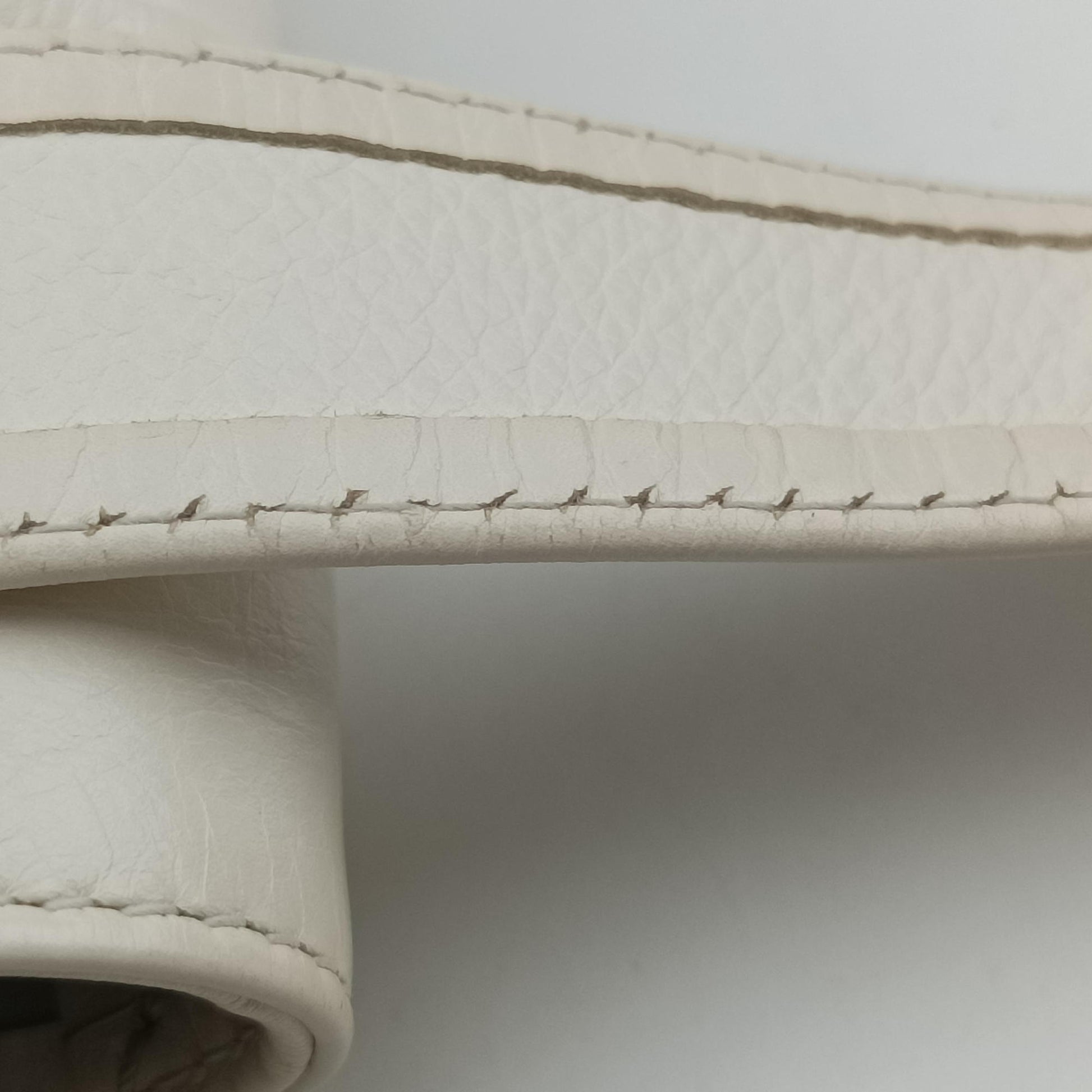 Padded CASSETTE White lambskin IC Chipパデッド カセット ホワイト ラムスキン ICチップ