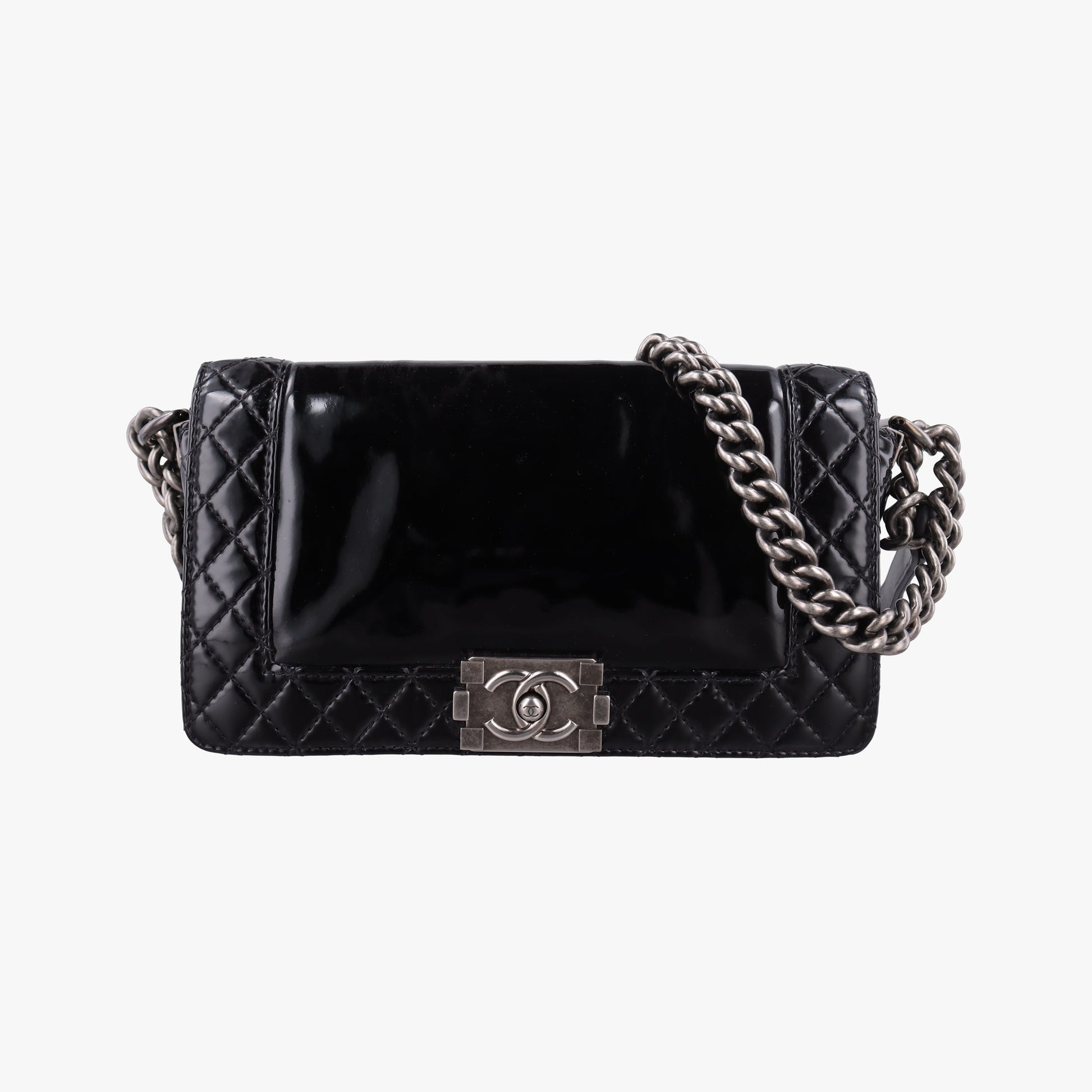 BOY CHANEL Black Patent leather A67946 18501152ボーイシャネル ブラック パテント A67946 18501152