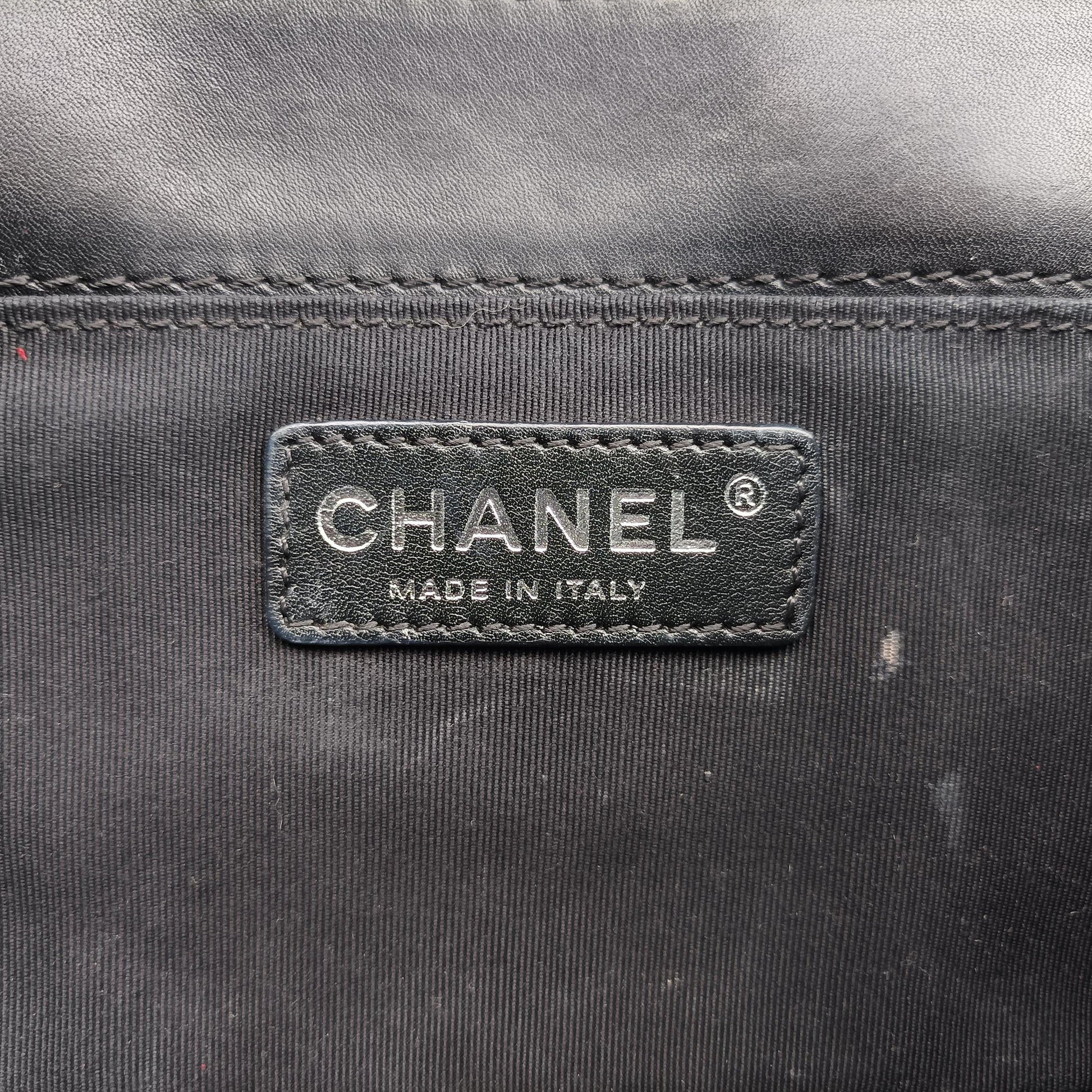 BOY CHANEL Black Patent leather A67946 18501152ボーイシャネル ブラック パテント A67946 18501152