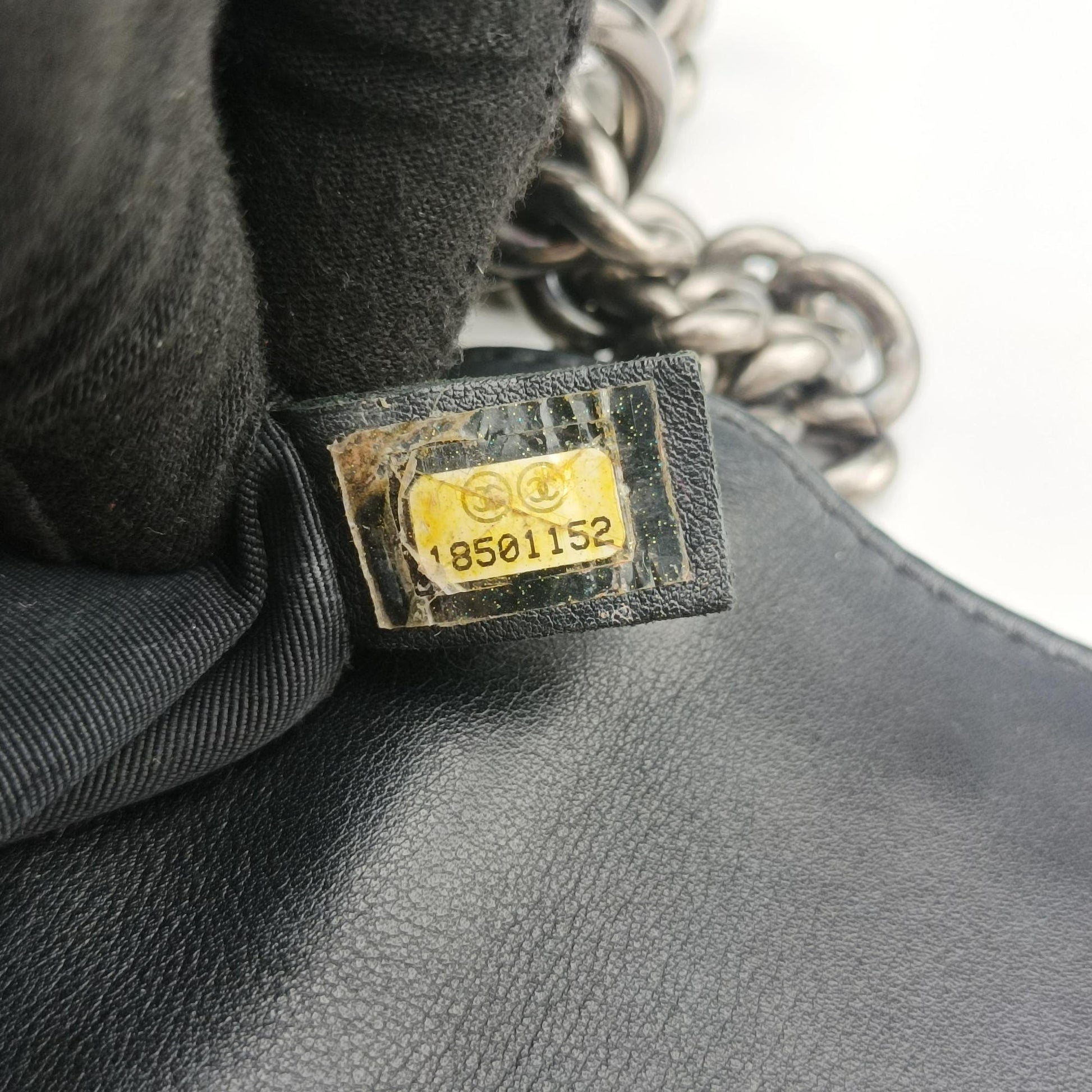 BOY CHANEL Black Patent leather A67946 18501152ボーイシャネル ブラック パテント A67946 18501152