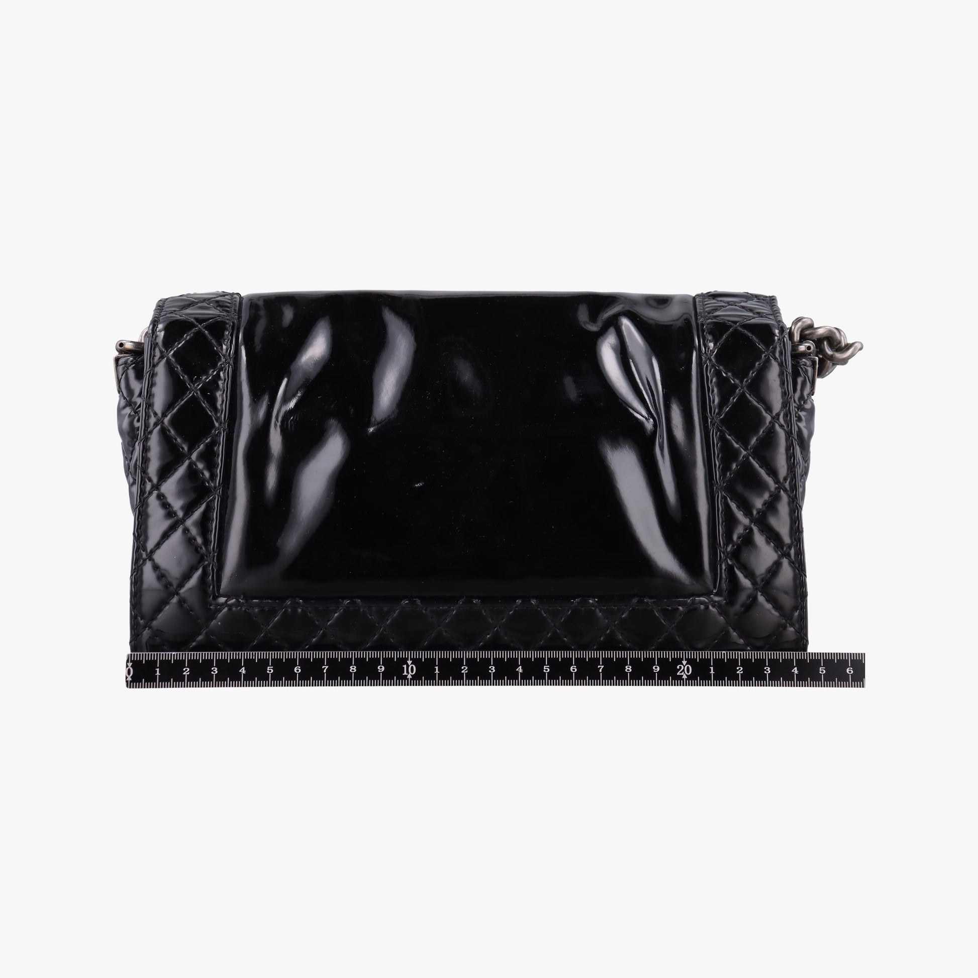 BOY CHANEL Black Patent leather A67946 18501152ボーイシャネル ブラック パテント A67946 18501152