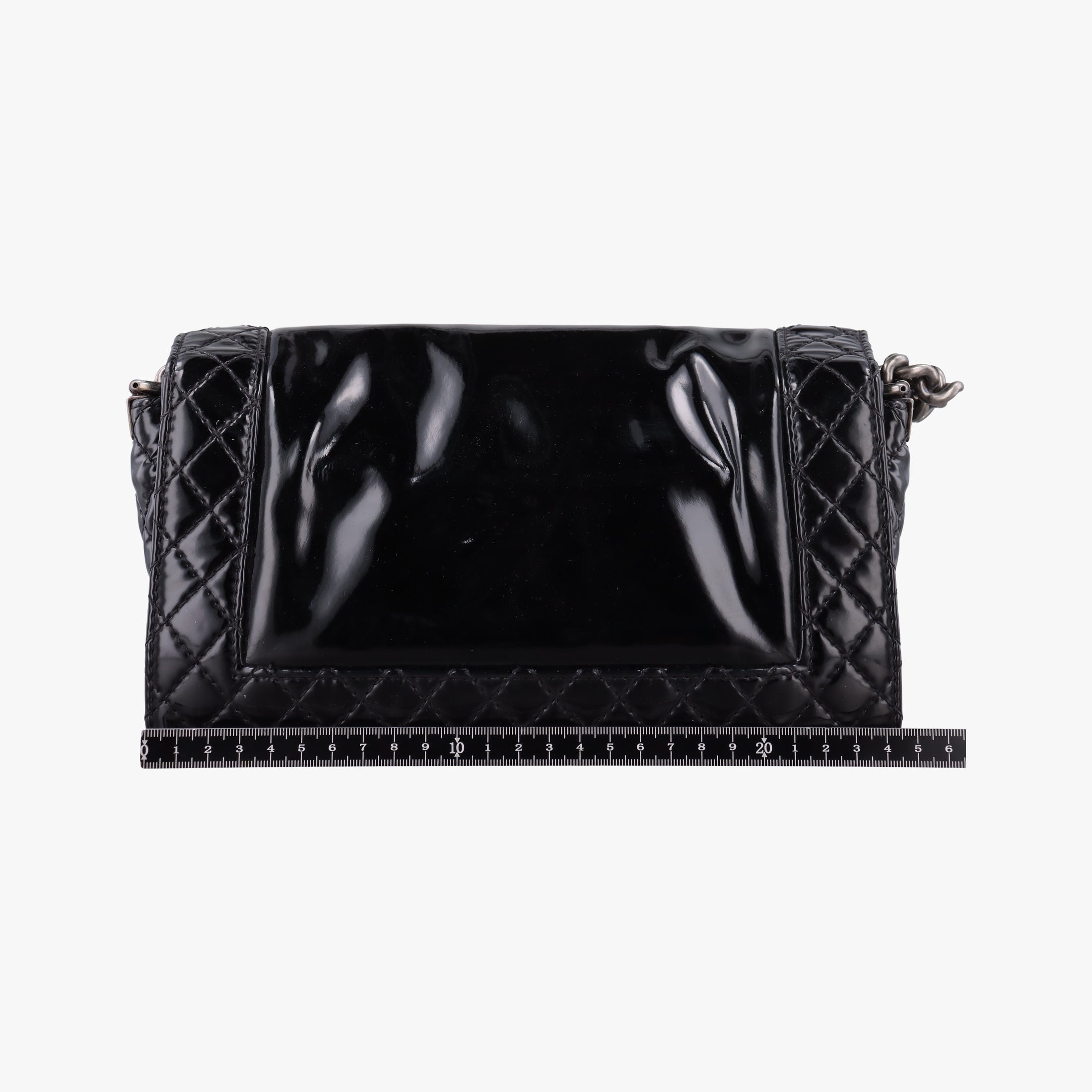 BOY CHANEL Black Patent leather A67946 18501152ボーイシャネル ブラック パテント A67946 18501152
