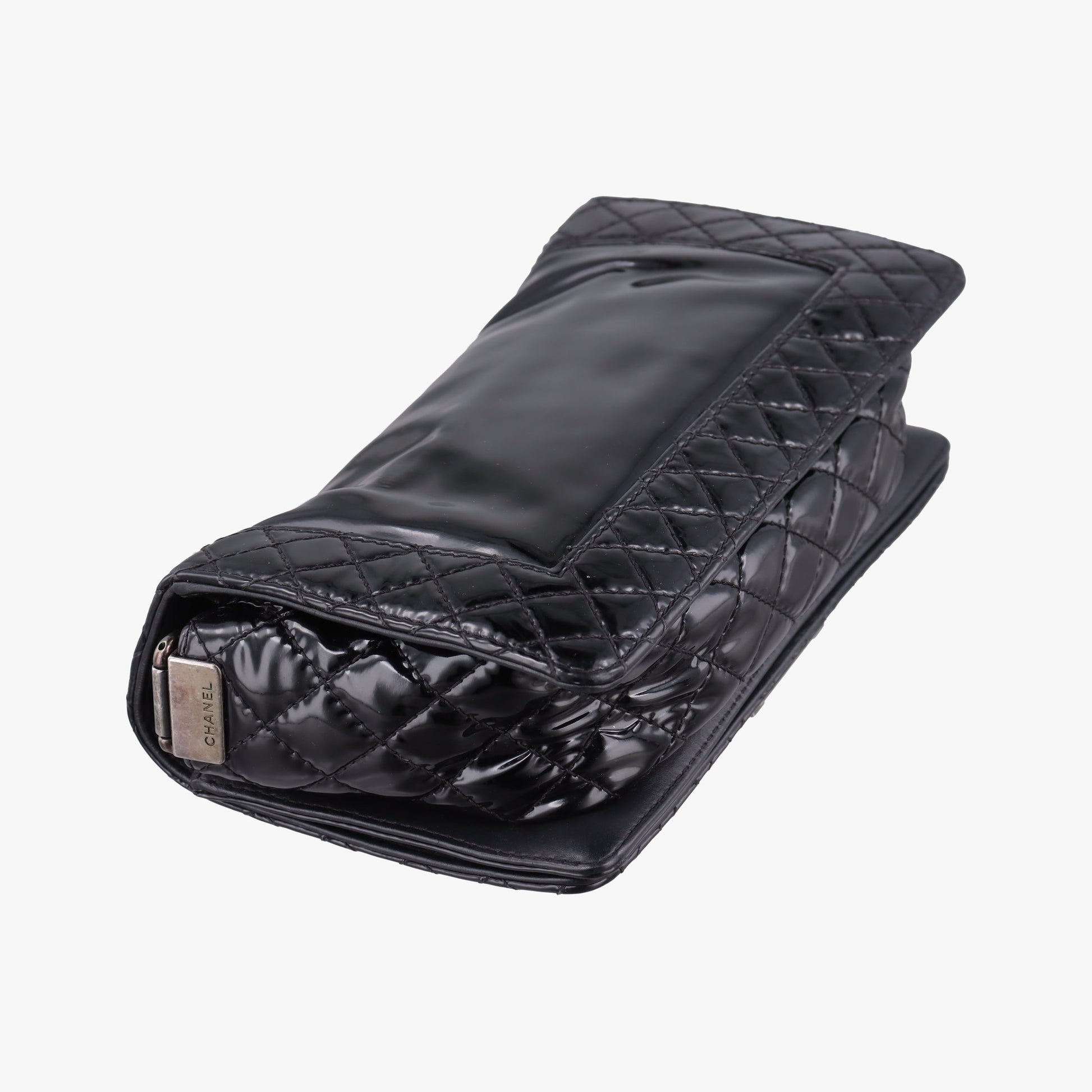BOY CHANEL Black Patent leather A67946 18501152ボーイシャネル ブラック パテント A67946 18501152