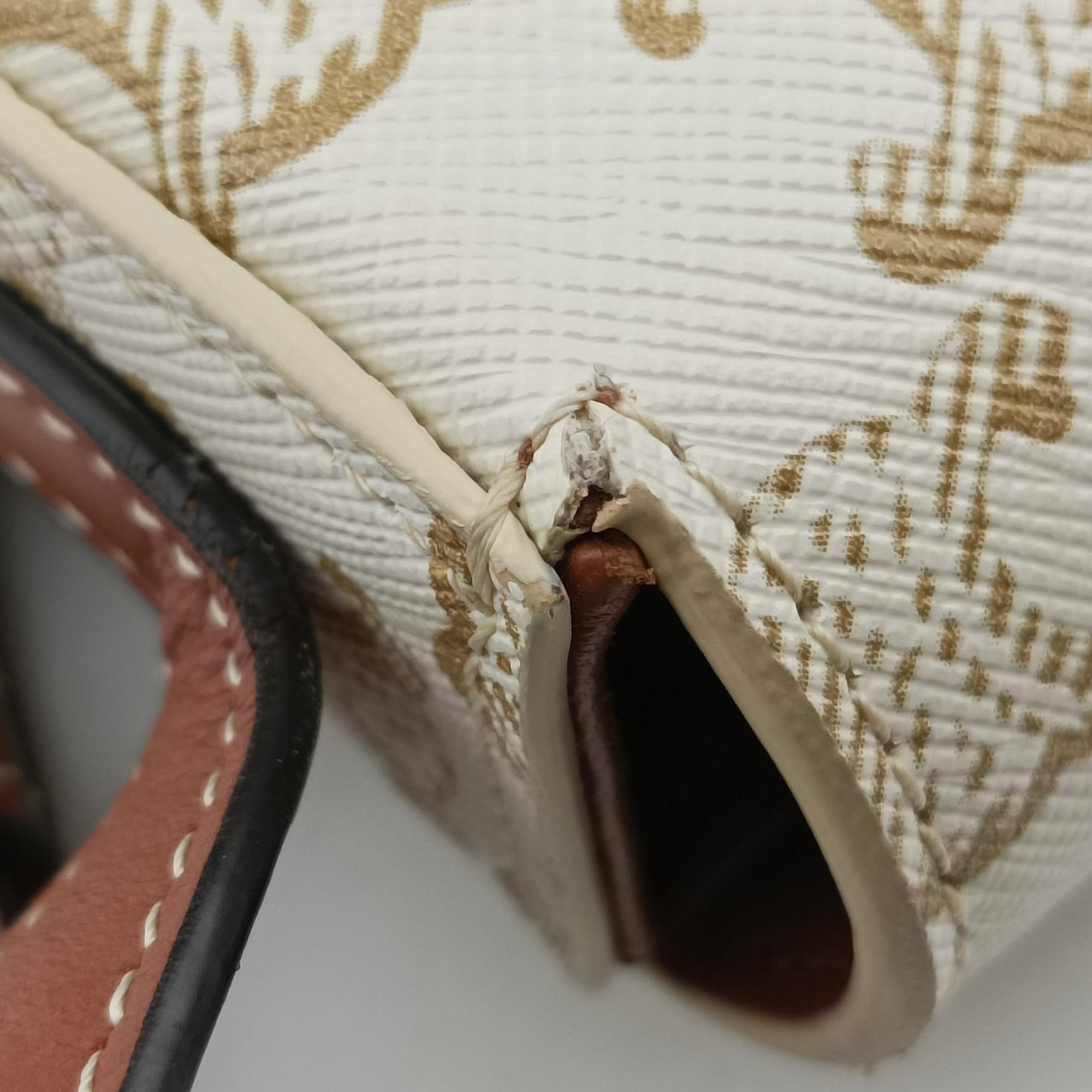 Teen Triomphe White PVC coated canvas  U-CU-0261ティーン トリオンフ ホワイト PVCコーティングキャンバス  U-CU-0261