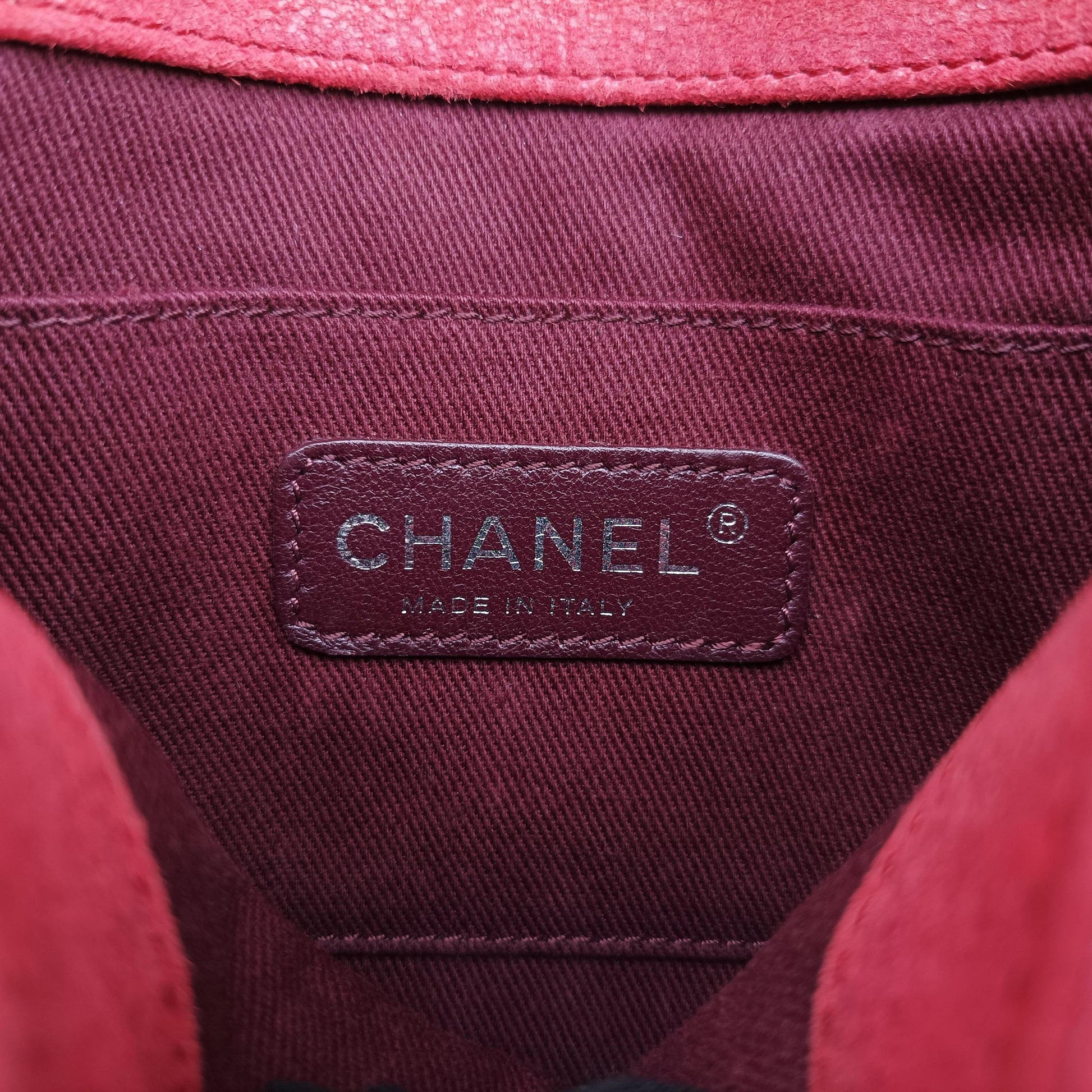 BOY CHANEL Red Leather A67952 18489535ボーイシャネル レッド レザー A67952 18489535