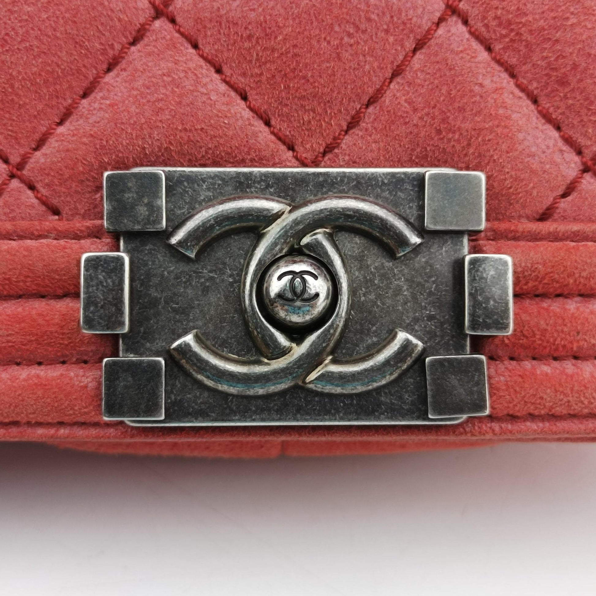 BOY CHANEL Red Leather A67952 18489535ボーイシャネル レッド レザー A67952 18489535