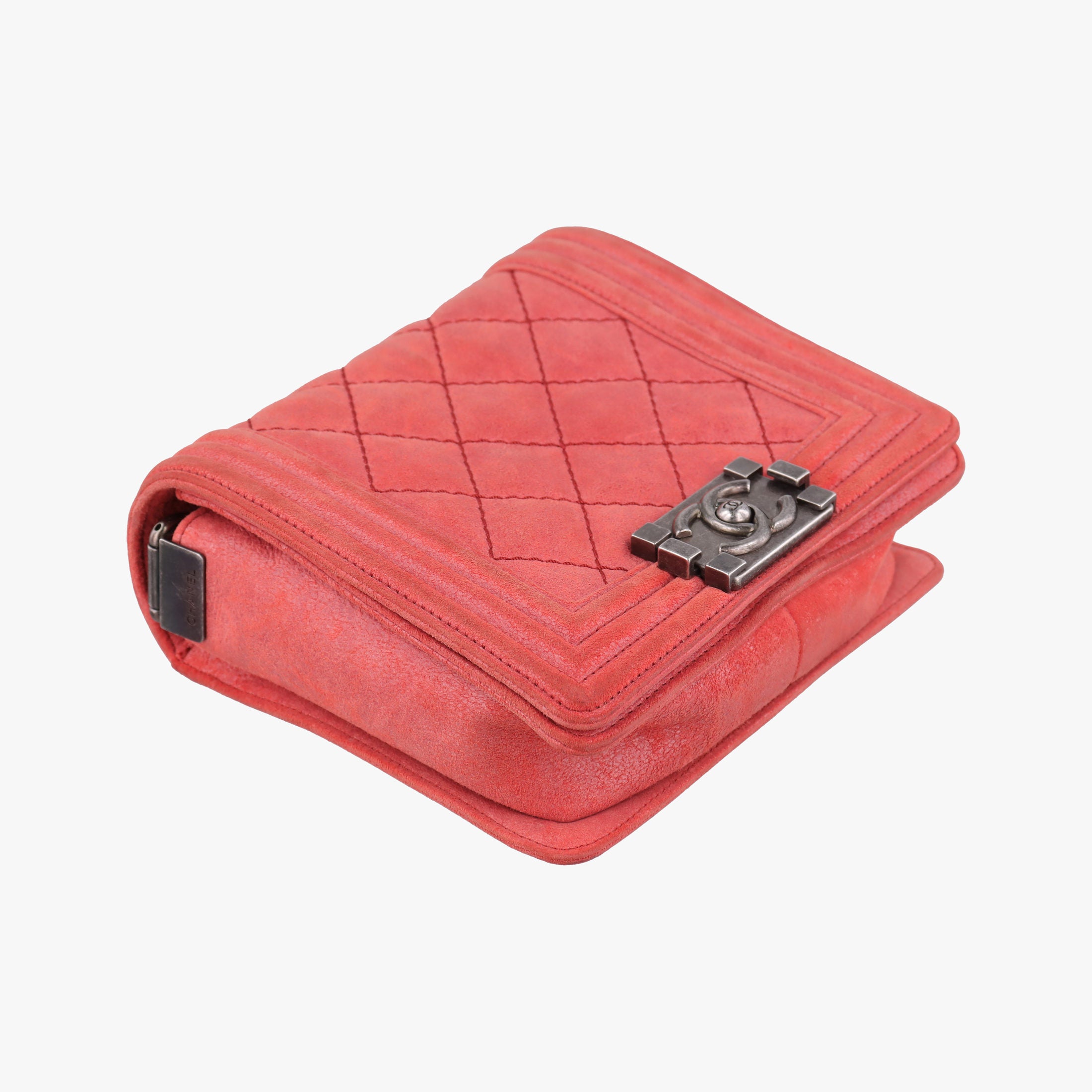 BOY CHANEL Red Leather A67952 18489535ボーイシャネル レッド レザー A67952 18489535