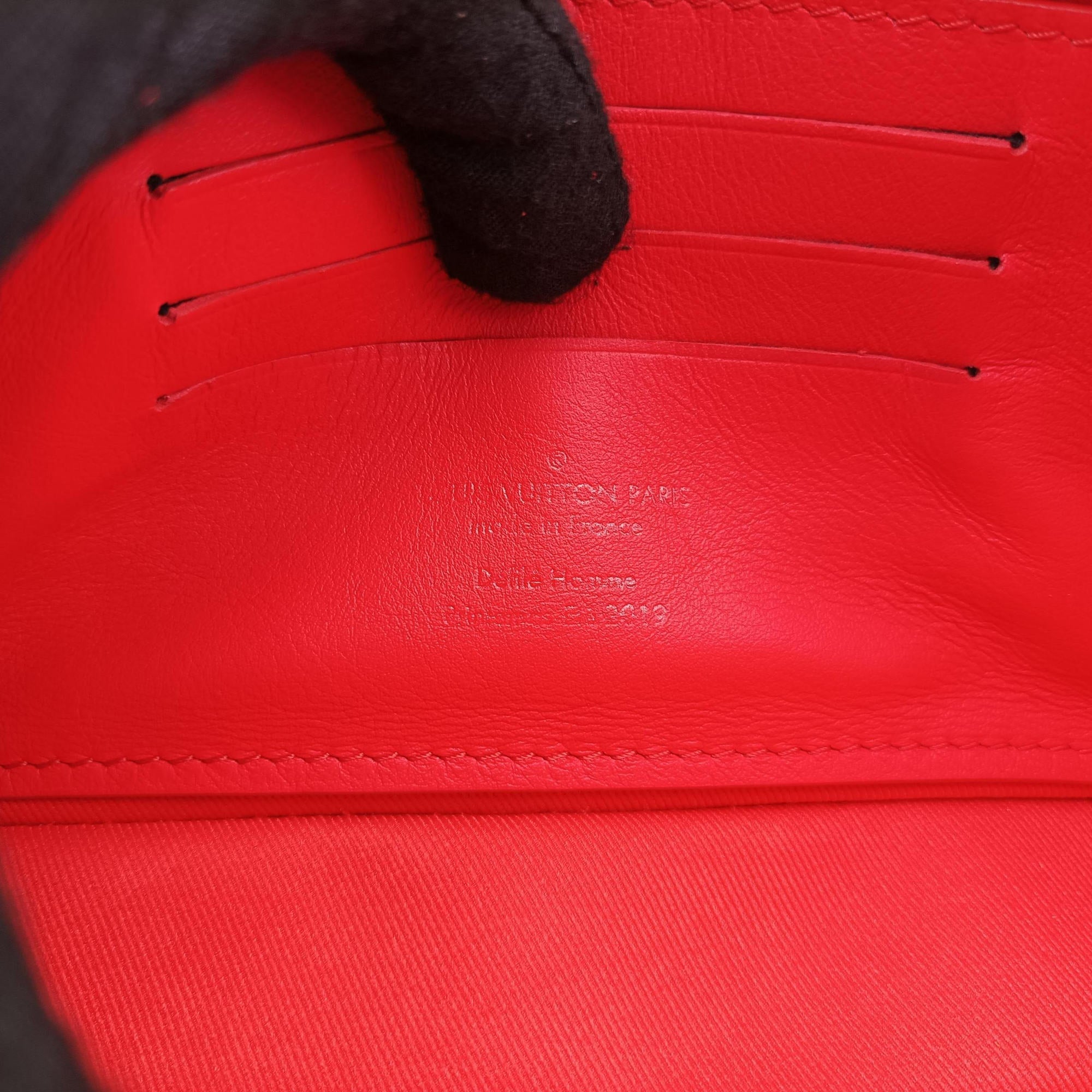 Pochette Volga Red Monogram Empreinte M53555 SP5118ポシェット ヴォルガ レッド モノグラム アンプラント M53555 SP5118