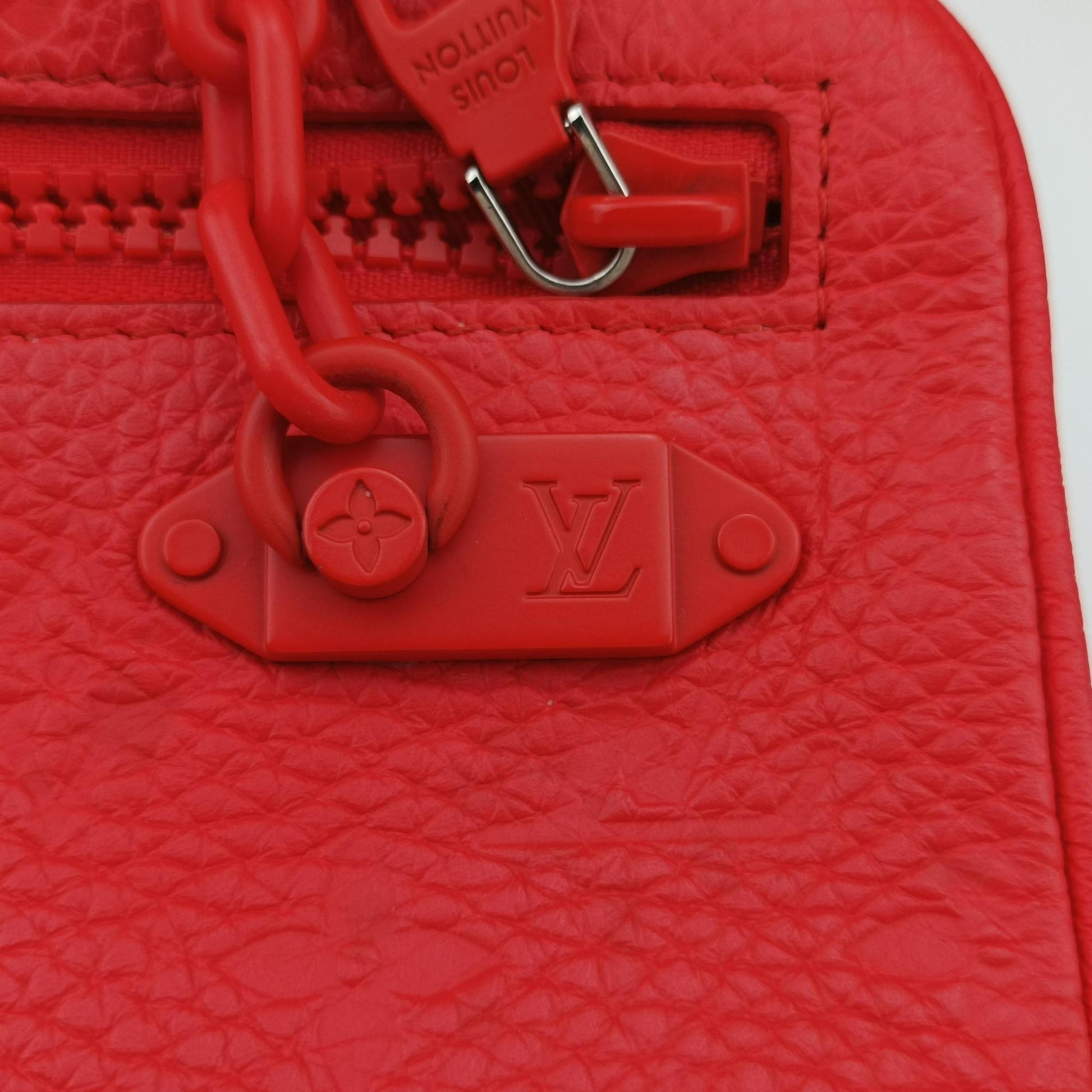 Pochette Volga Red Monogram Empreinte M53555 SP5118ポシェット ヴォルガ レッド モノグラム アンプラント M53555 SP5118