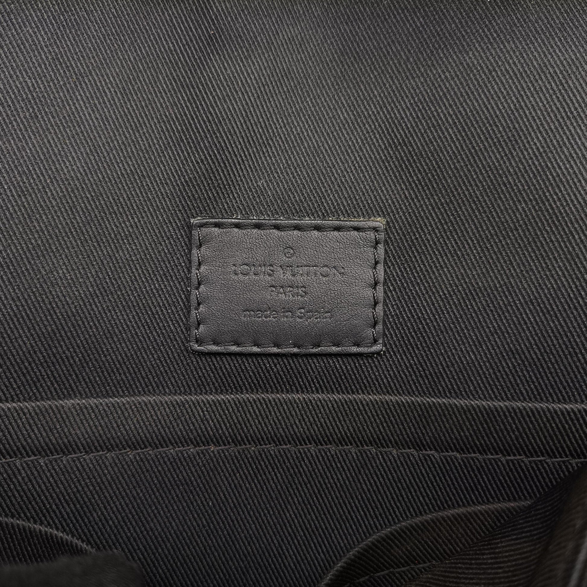 District PM Noir Damier Infini Leather N41033 CA1167ディストリクト PM ノワール ダミエアンフィニレザー N41033 CA1167